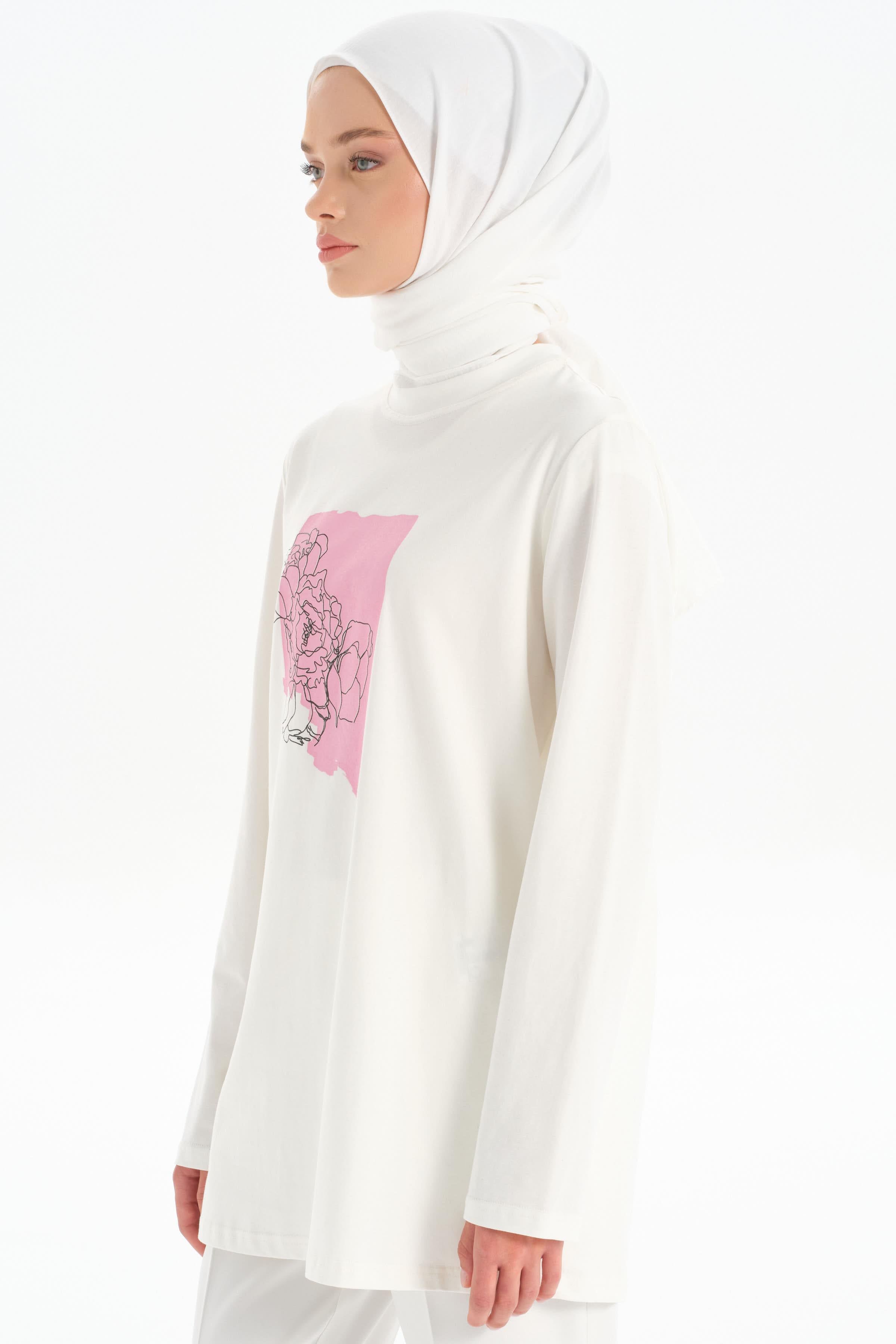 Desen Baskılı Örme Bluz - Beyaz TUGBA