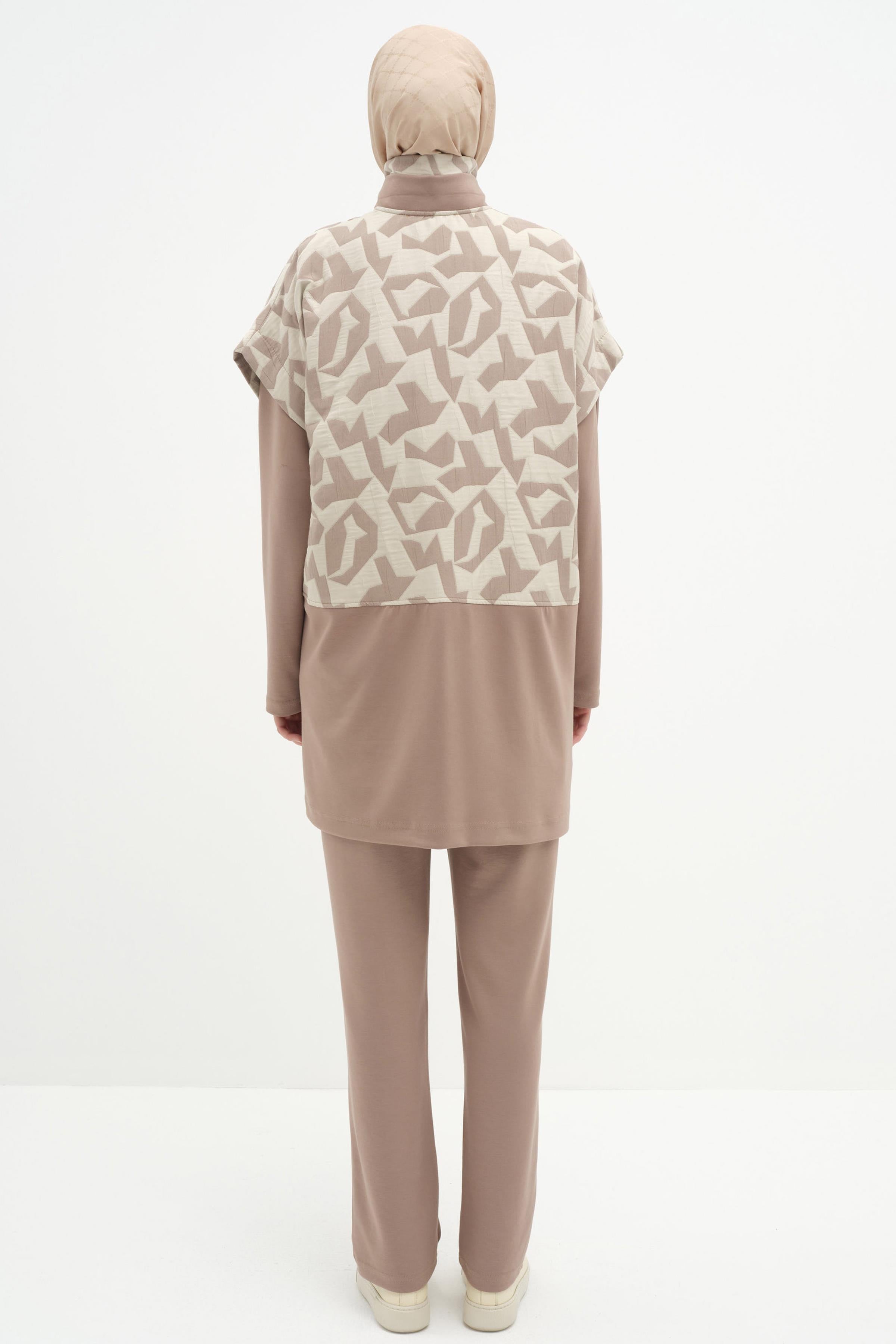 Desen Garnili Üçlü Takım - Vizon TUGBA