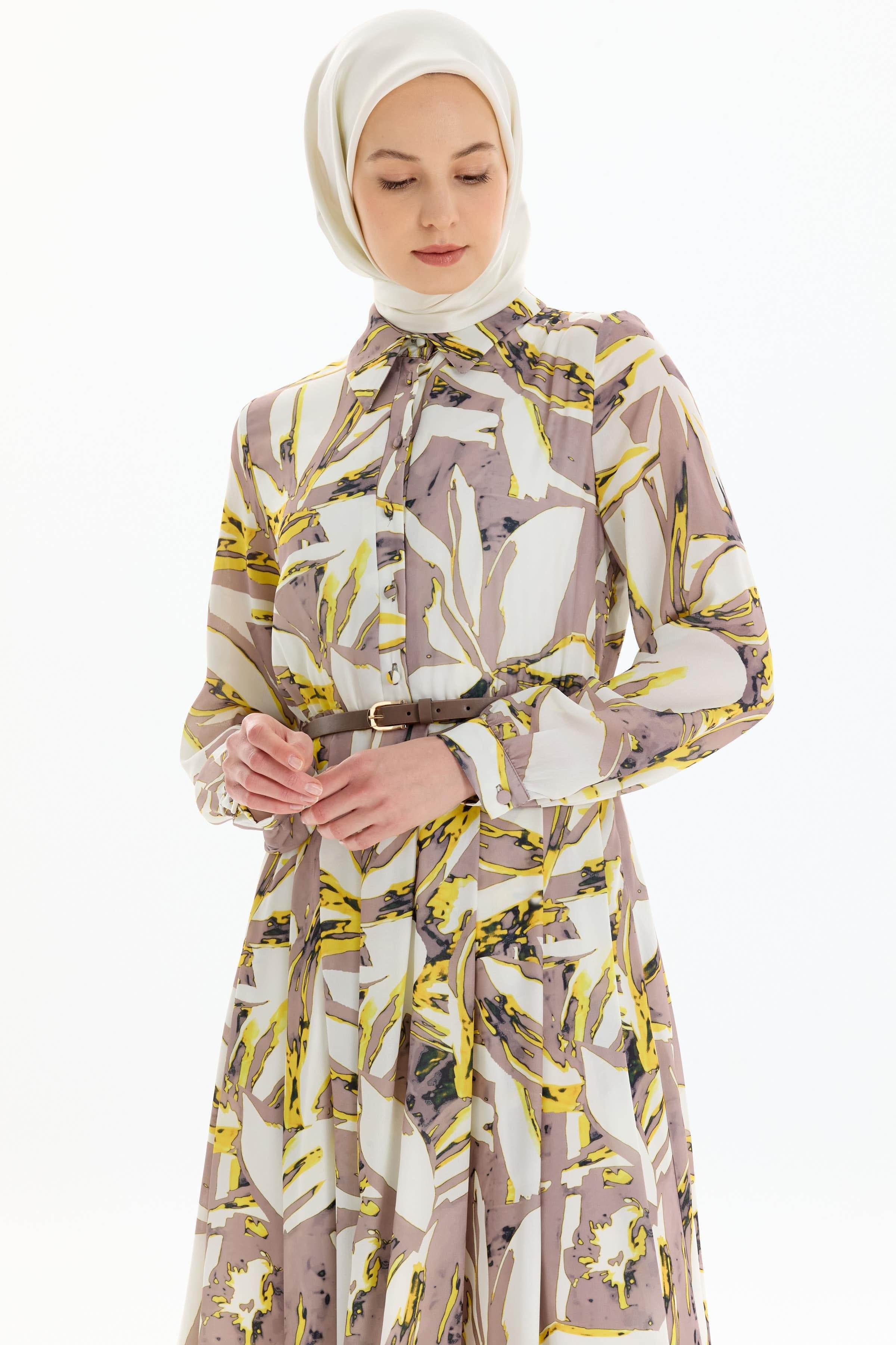 Desenli Bel Büzgü Ve Pile Detaylı Elbise - Sarı TUGBA