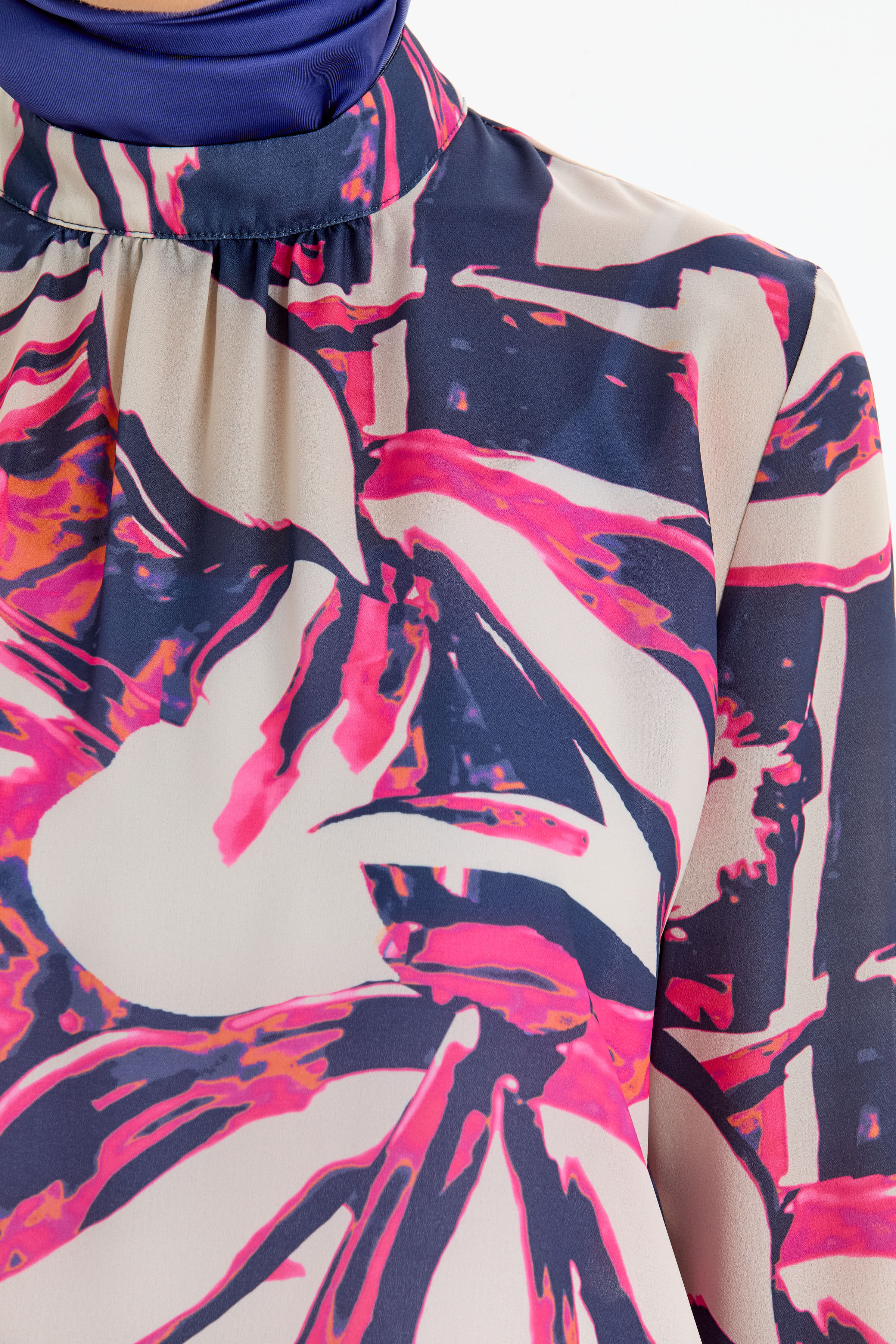 Desenli Hakim Yaka Bluz - Fuşya TUGBA