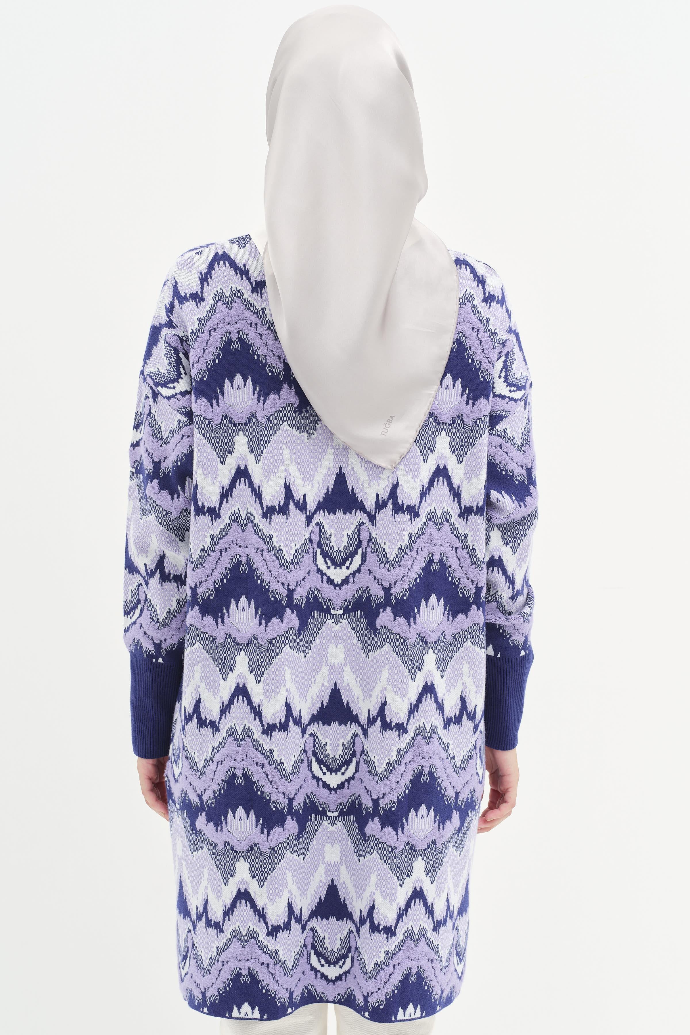 Desenli V Yaka Triko Hırka - Saks TUGBA