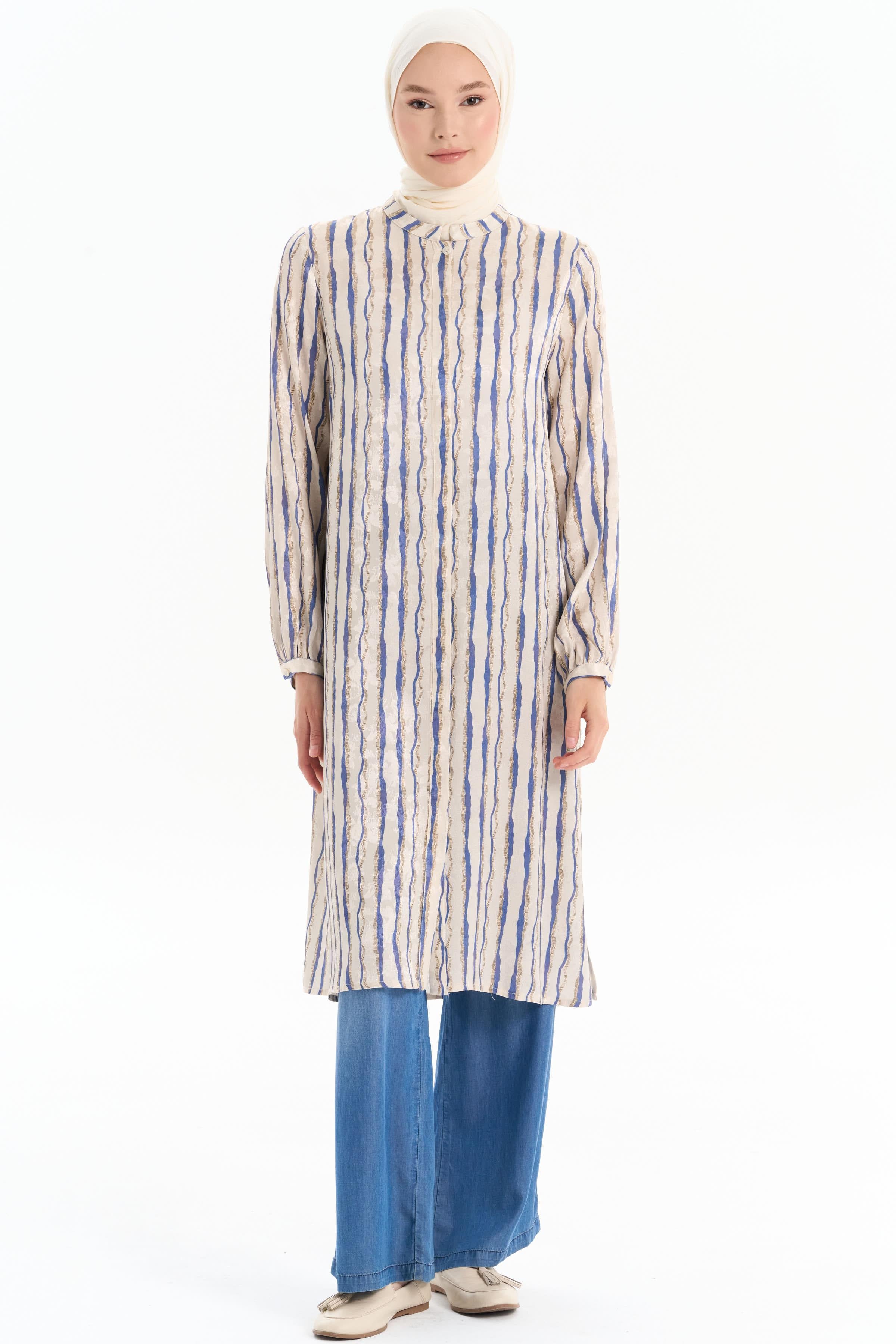 Desenli Yırtmaç Detaylı Tunik - Mor TUGBA