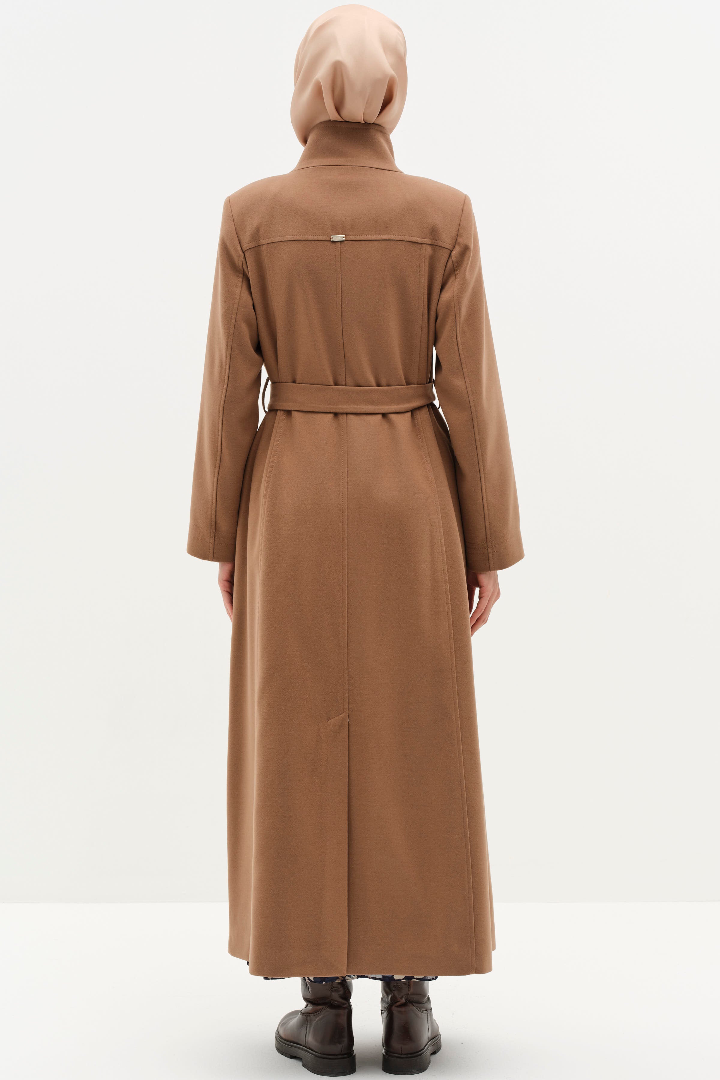 Dik Yakalı Beli Kuşaklı Manto - Camel TUGBA
