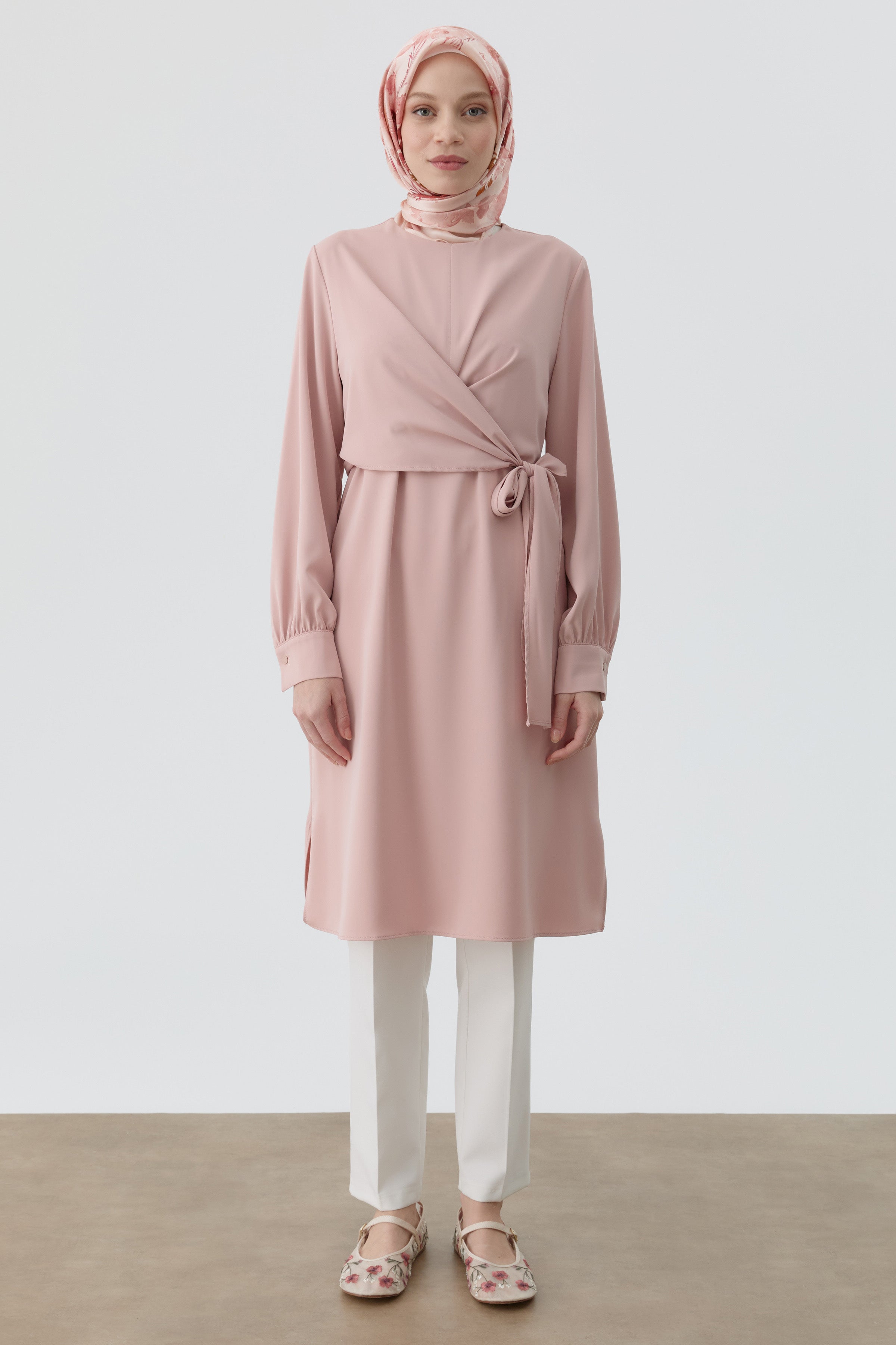 Drapeli Belden Bağlamalı Tunik - Pudra TUGBA