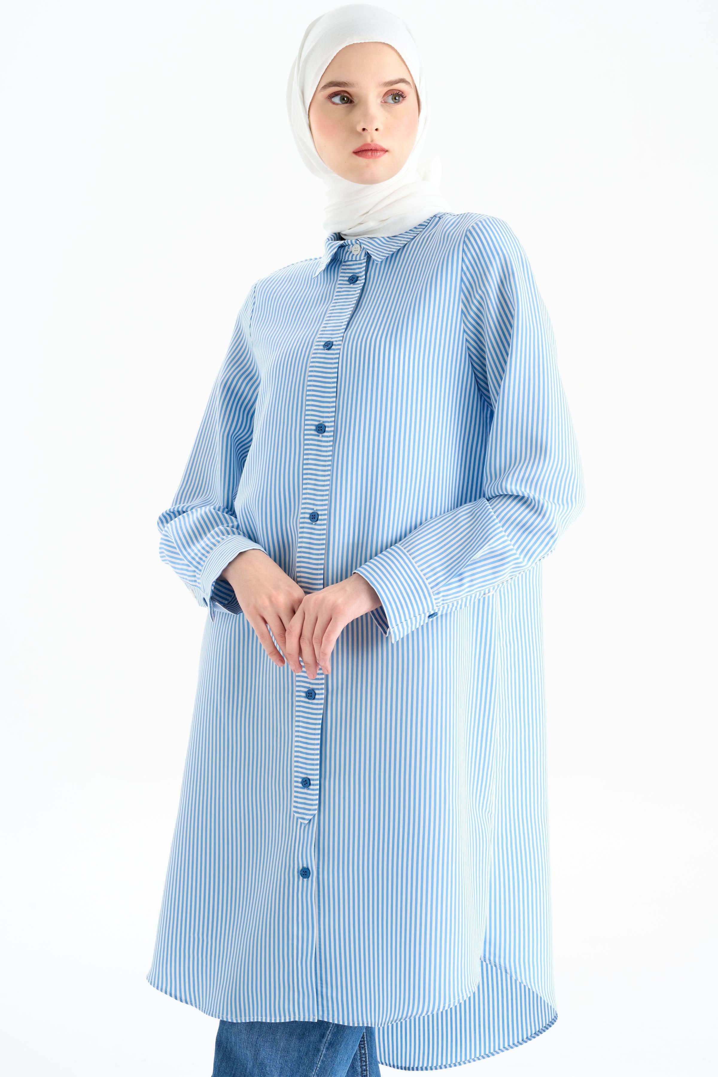 Düğme Detaylı Patlı Tunik - Açık Mavi TUGBA