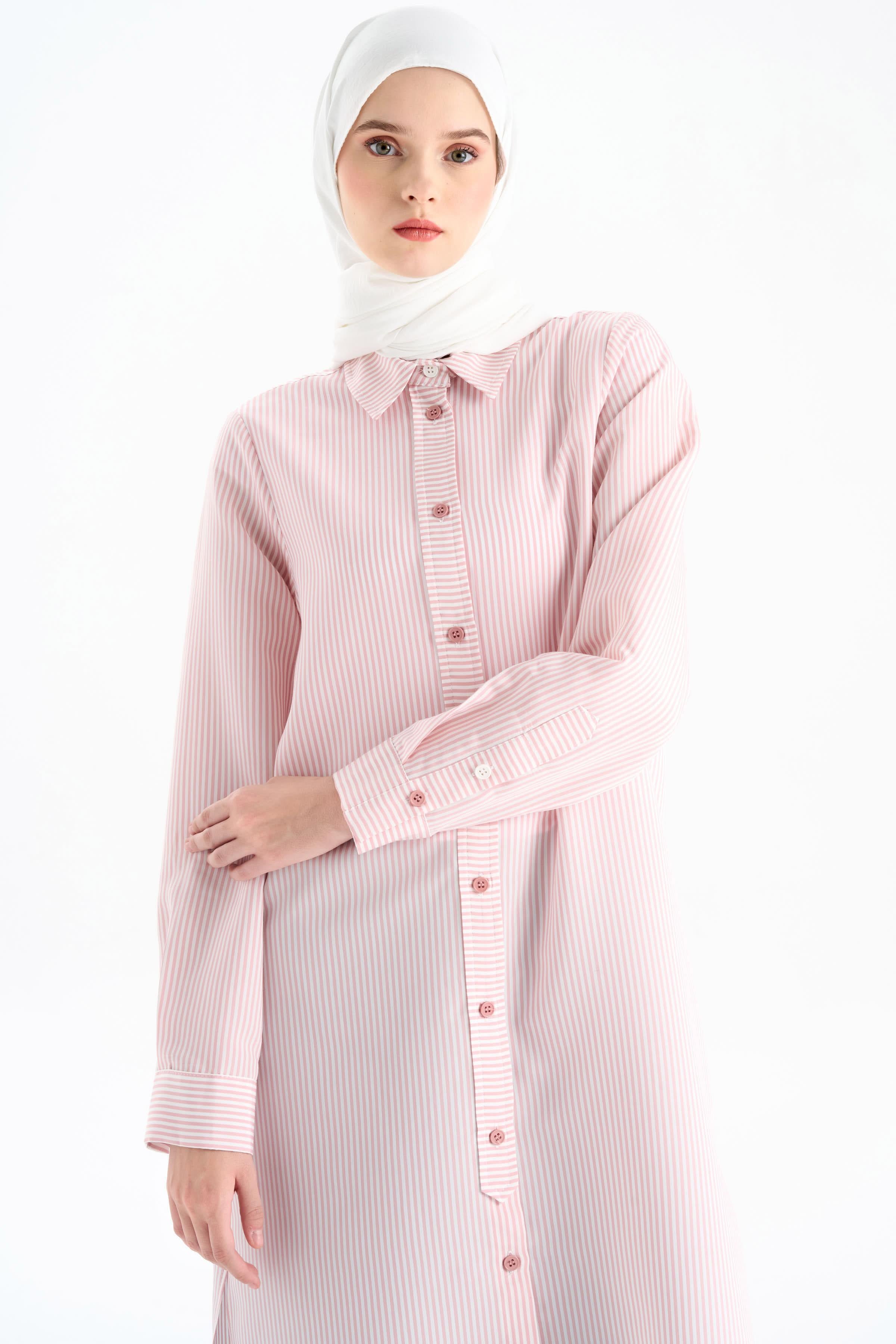 Düğme Detaylı Patlı Tunik - Pudra TUGBA