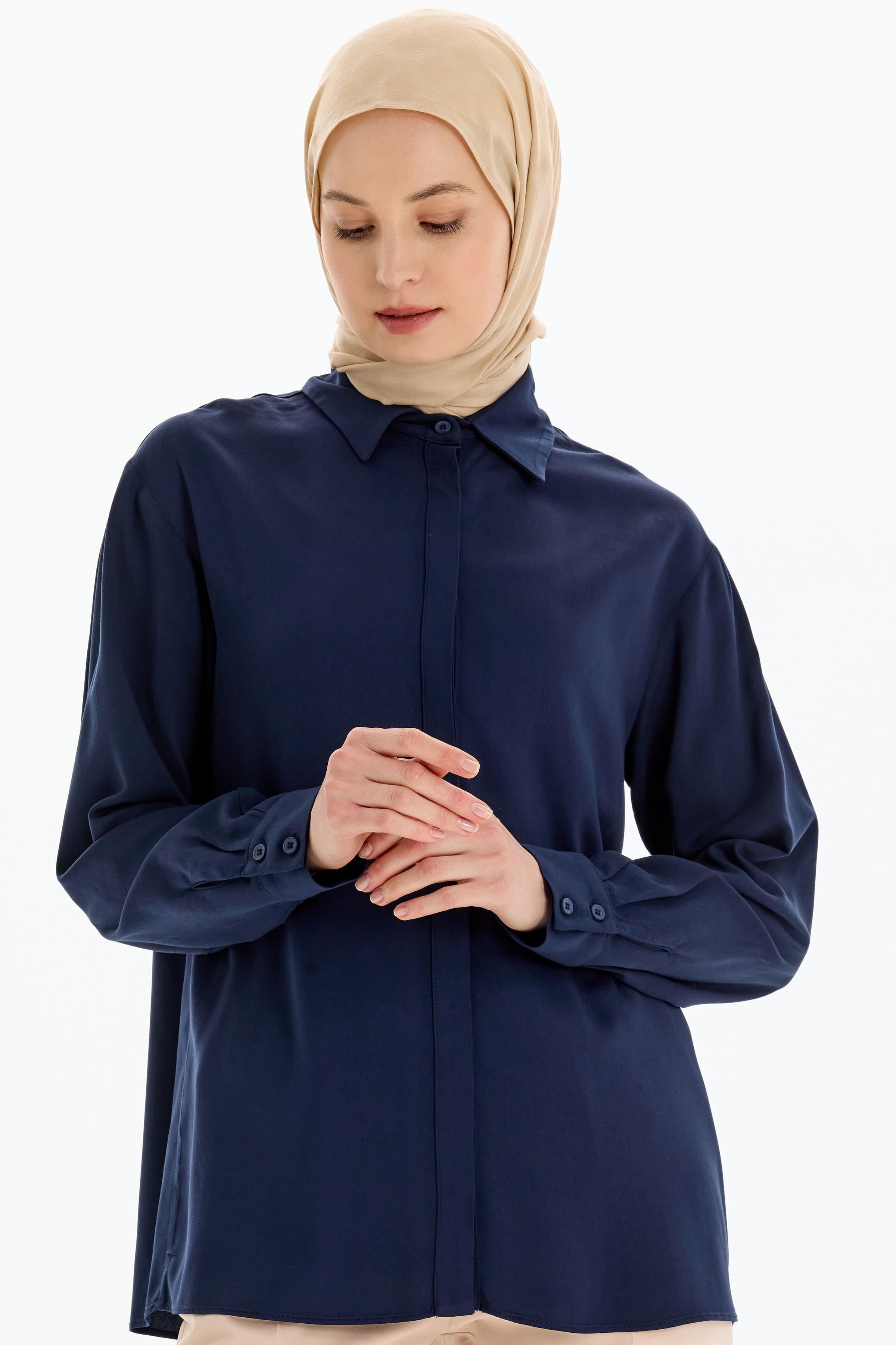 Düşük Kol Viskon Gömlek - Lacivert TUGBA