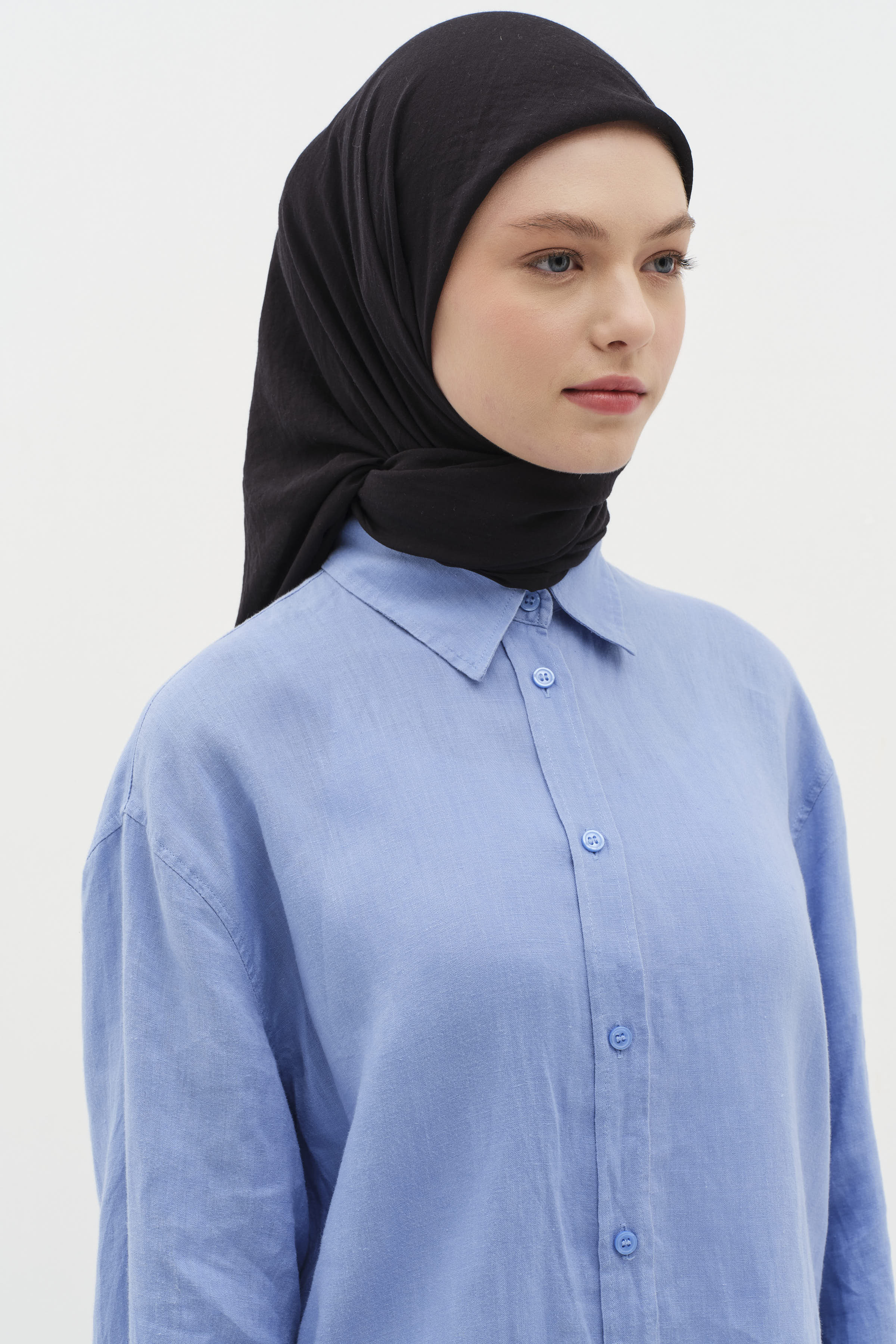 Düz Renk Eşarp - Siyah TUGBA