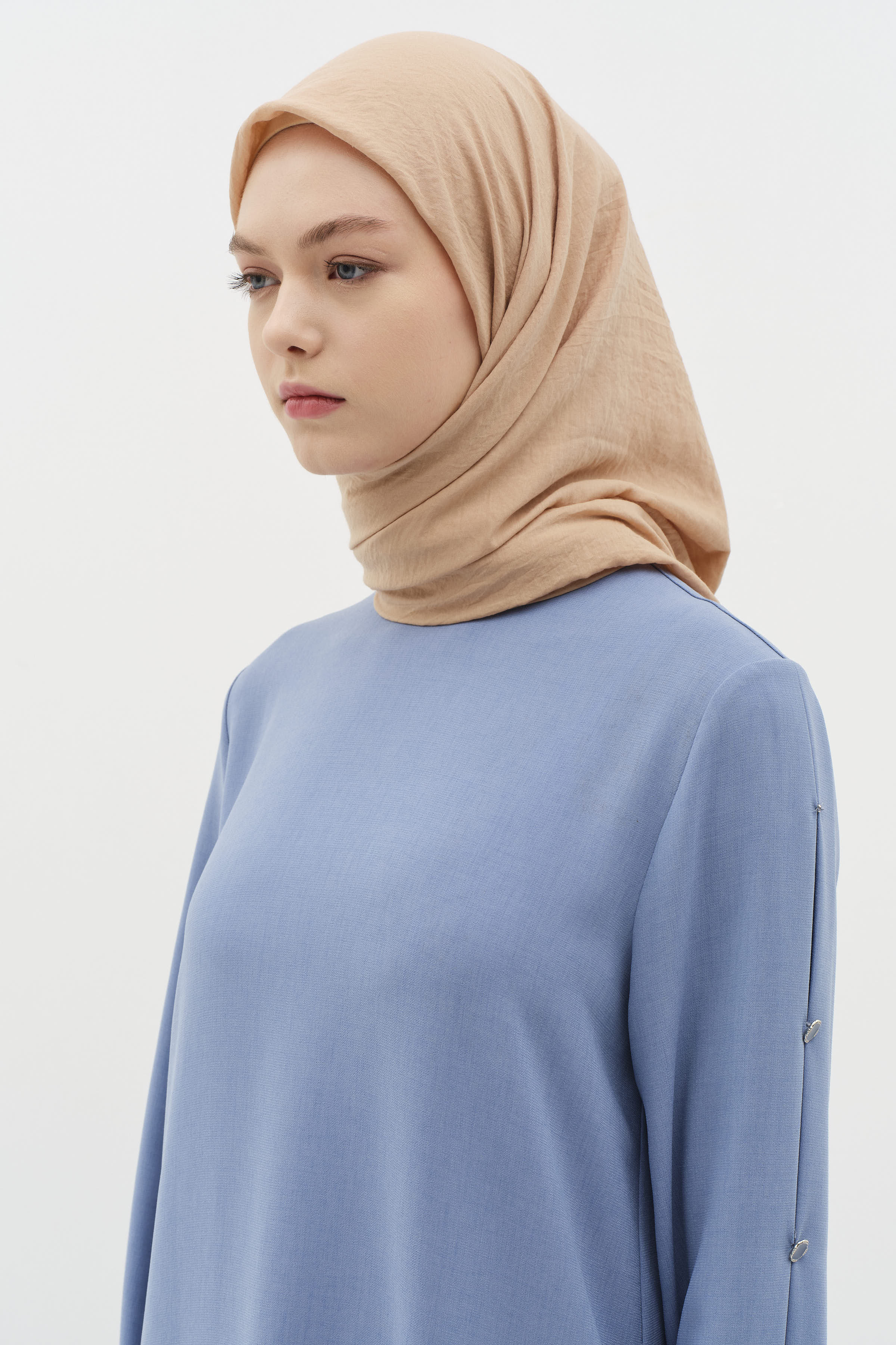 Düz Renk Eşarp - Vizon TUGBA