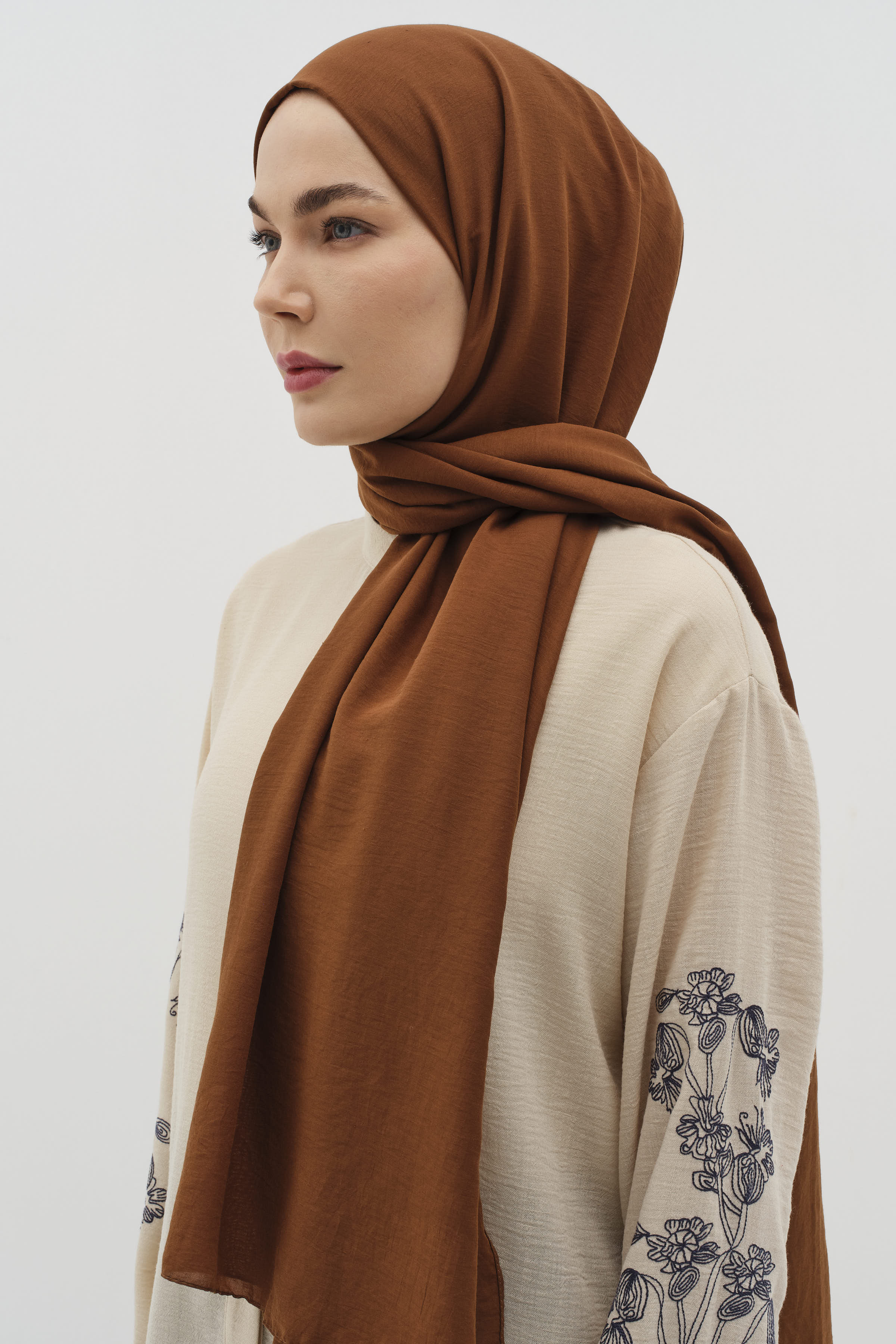 Düz Renk Şal - Fındık TUĞBA