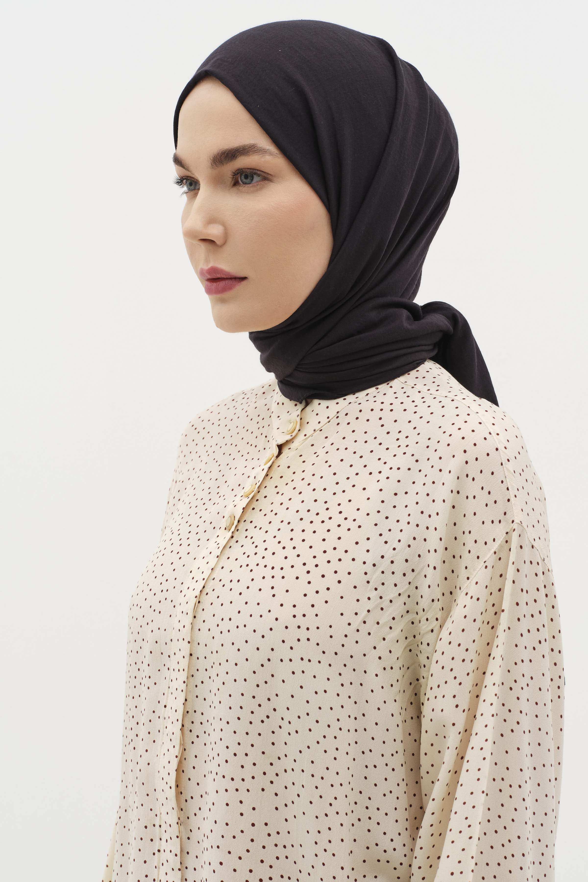 Düz Renk Şal - Siyah TUĞBA