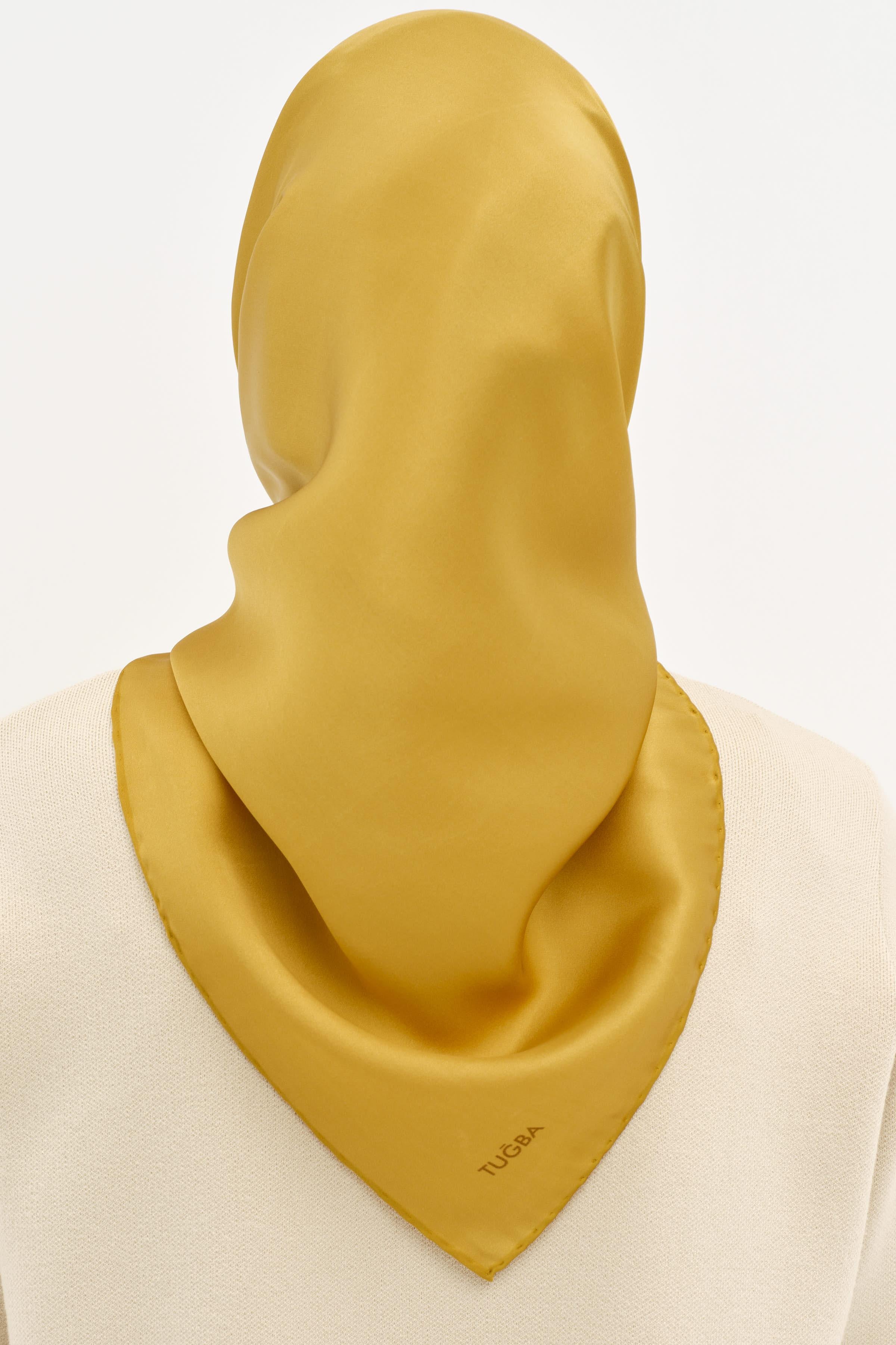 Düz Desen Sura İpek Eşarp - Altın TUGBA