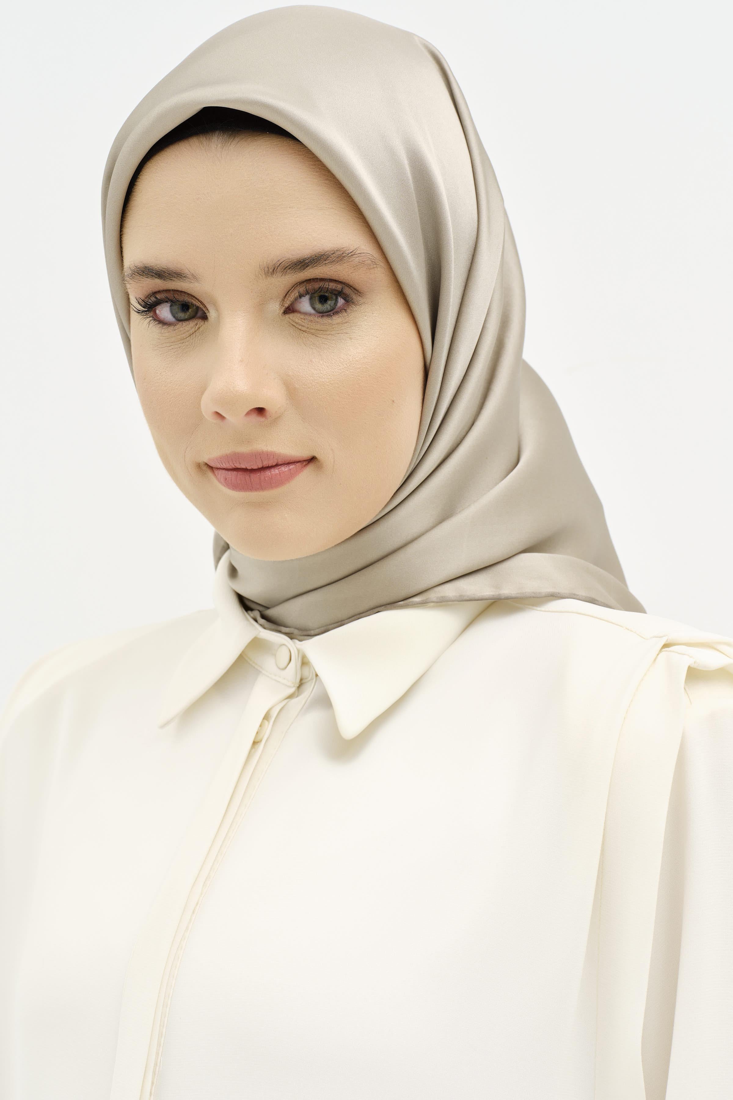 Düz Desen Sura İpek Eşarp - Çağla TUGBA