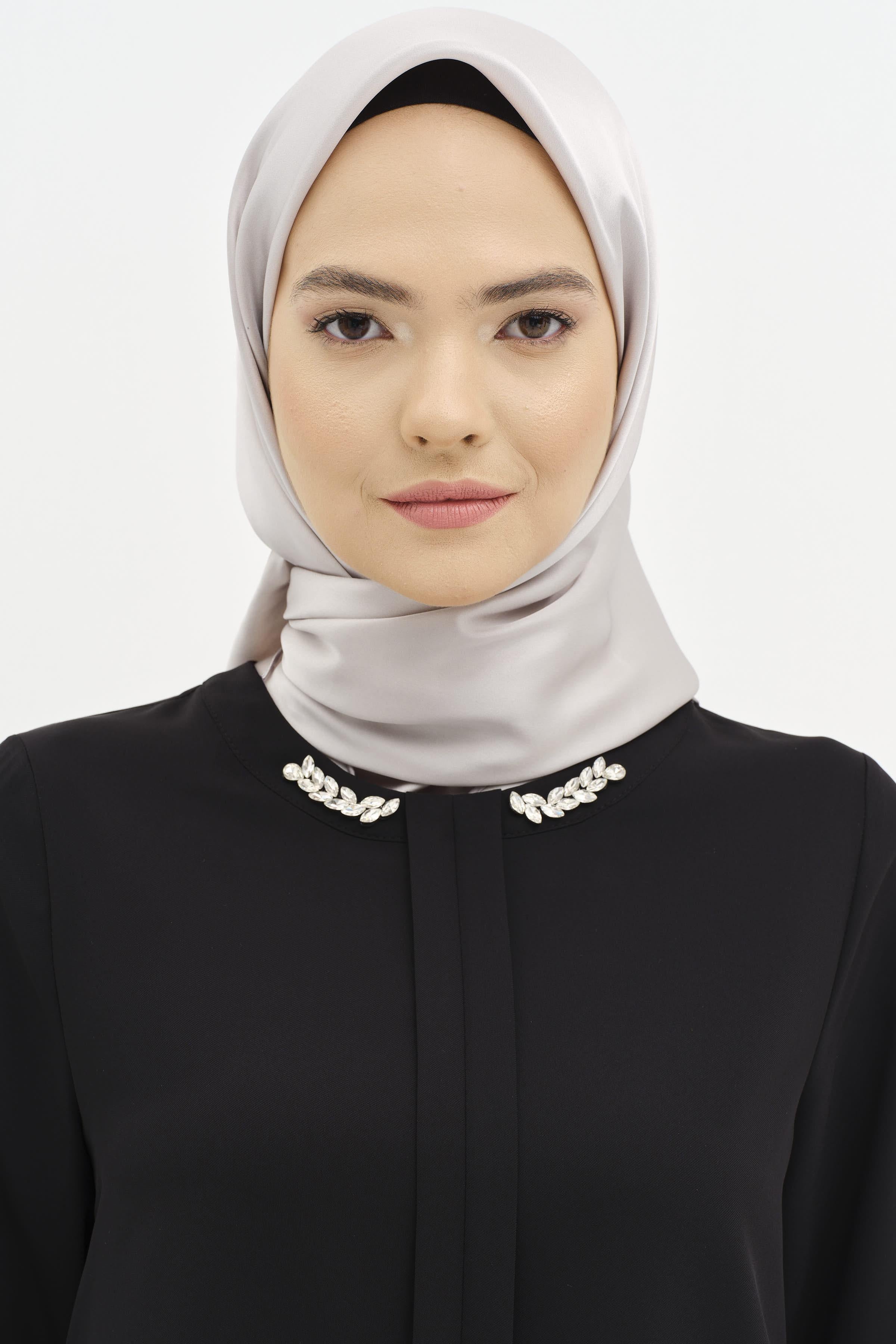 Düz Desen Sura İpek Eşarp - Gri TUGBA