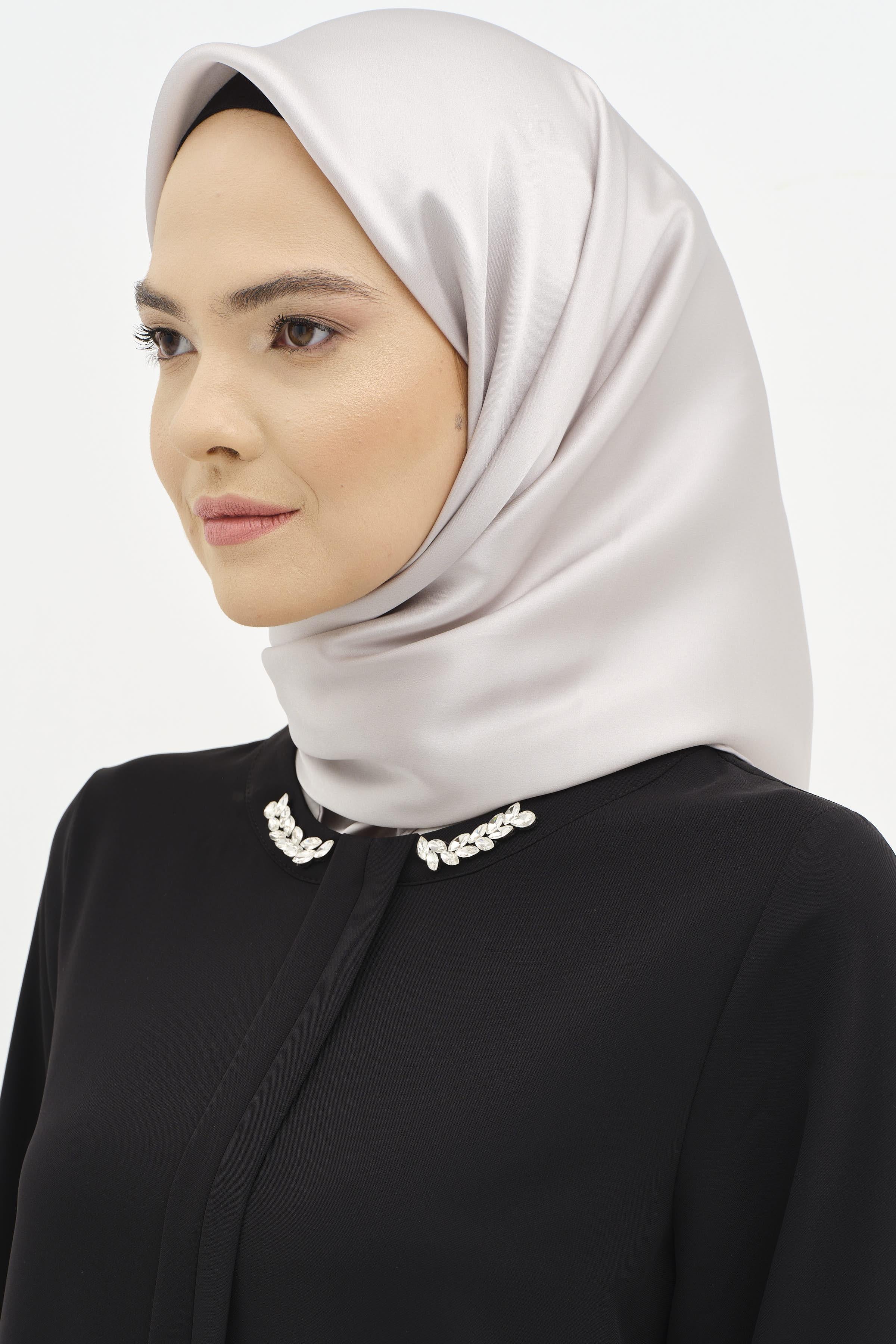 Düz Desen Sura İpek Eşarp - Gri TUGBA