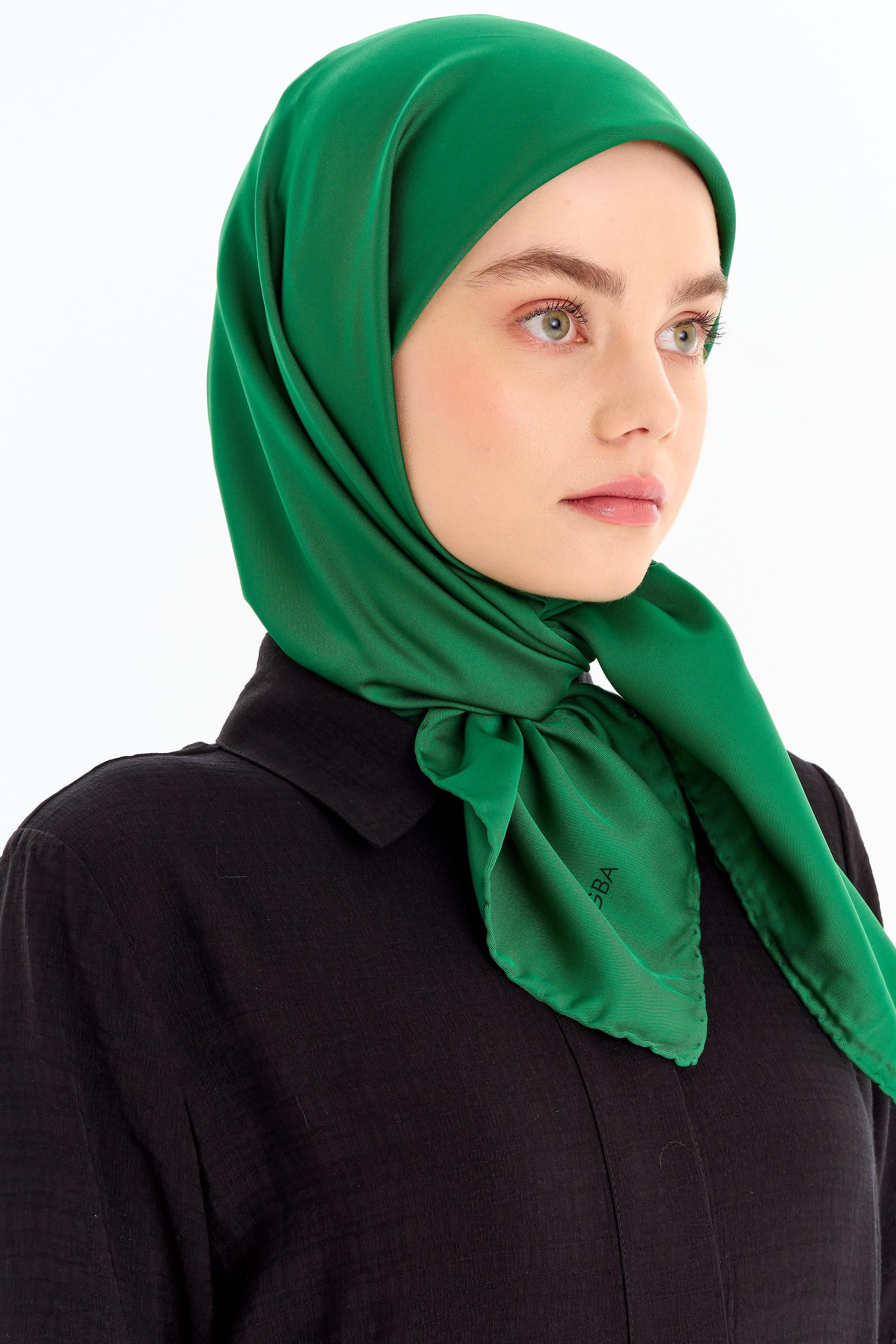 Düz Twill Eşarp - Zümrüt TUGBA