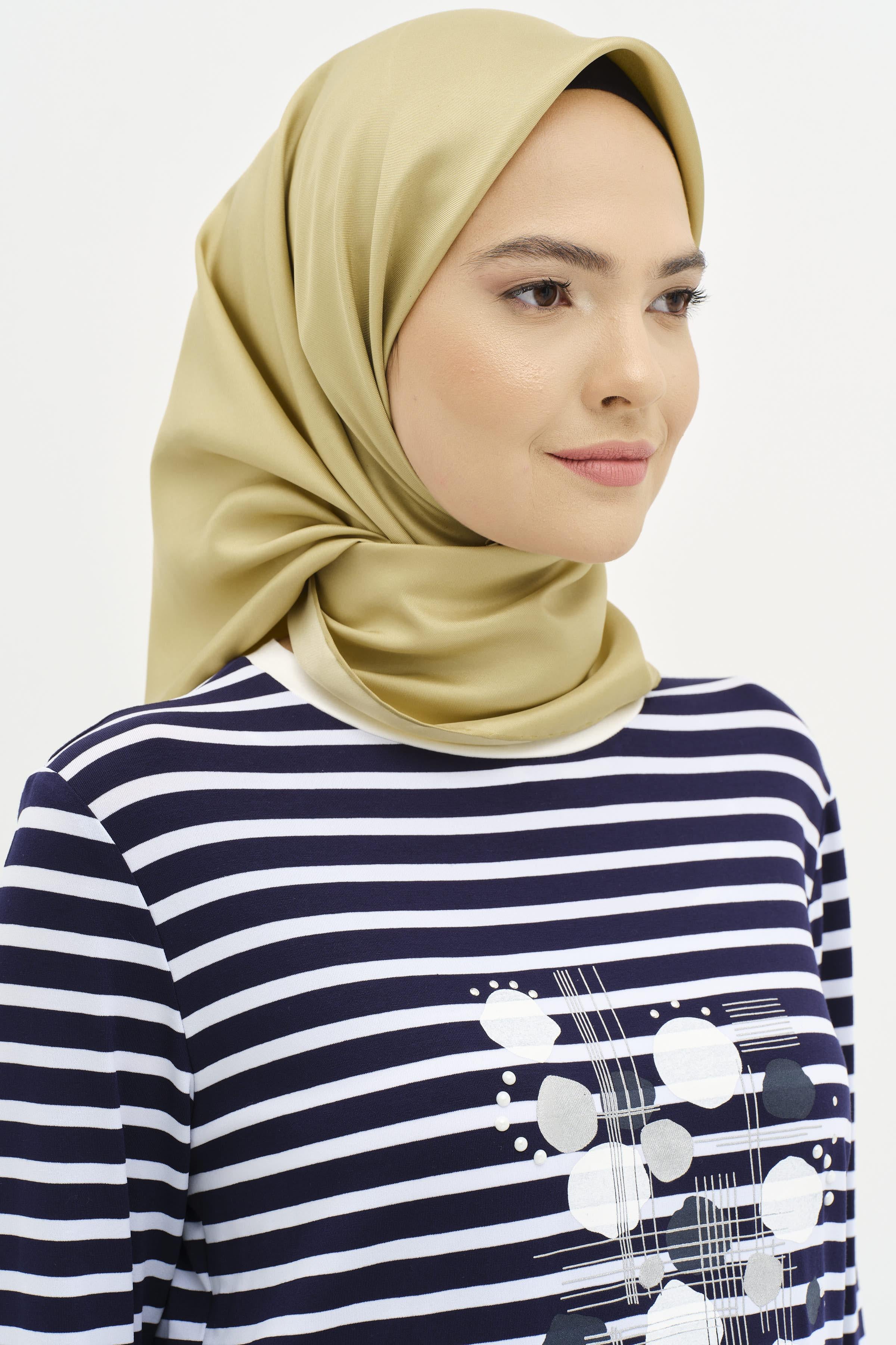 Düz Twill İpek Eşarp - Fıstık Yeşili TUGBA