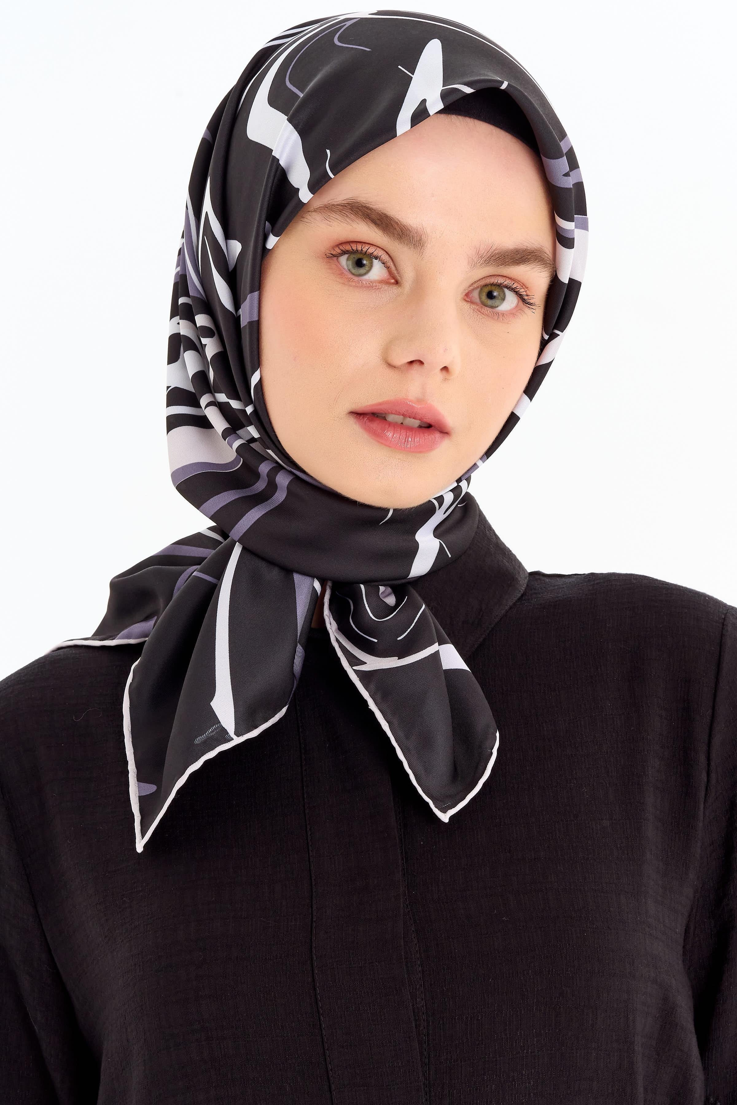 Ebru Desenli Stil Eşarp - Siyah TUGBA