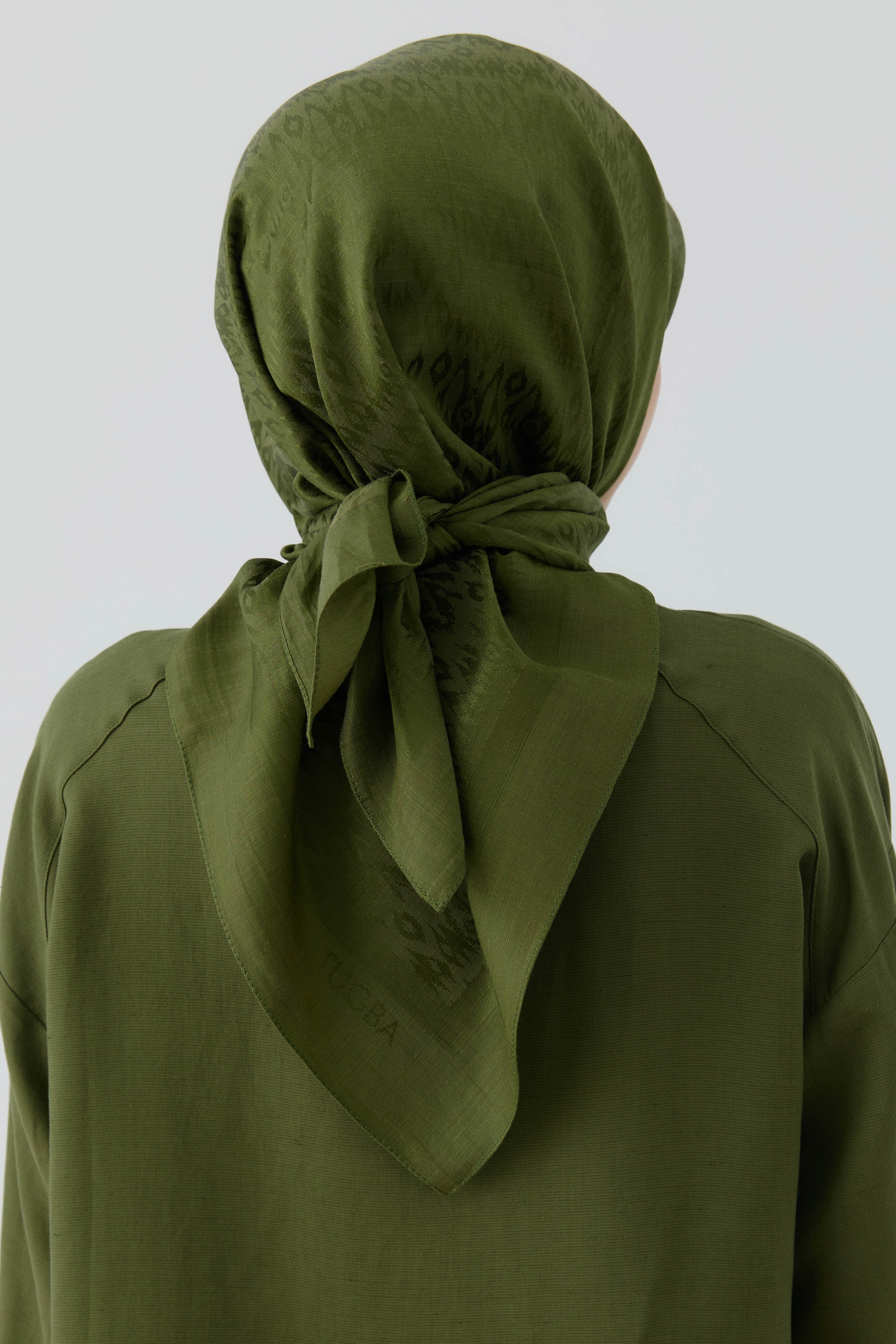 Etnik İkat Desenli Nida Naturel Eşarp - Haki TUGBA