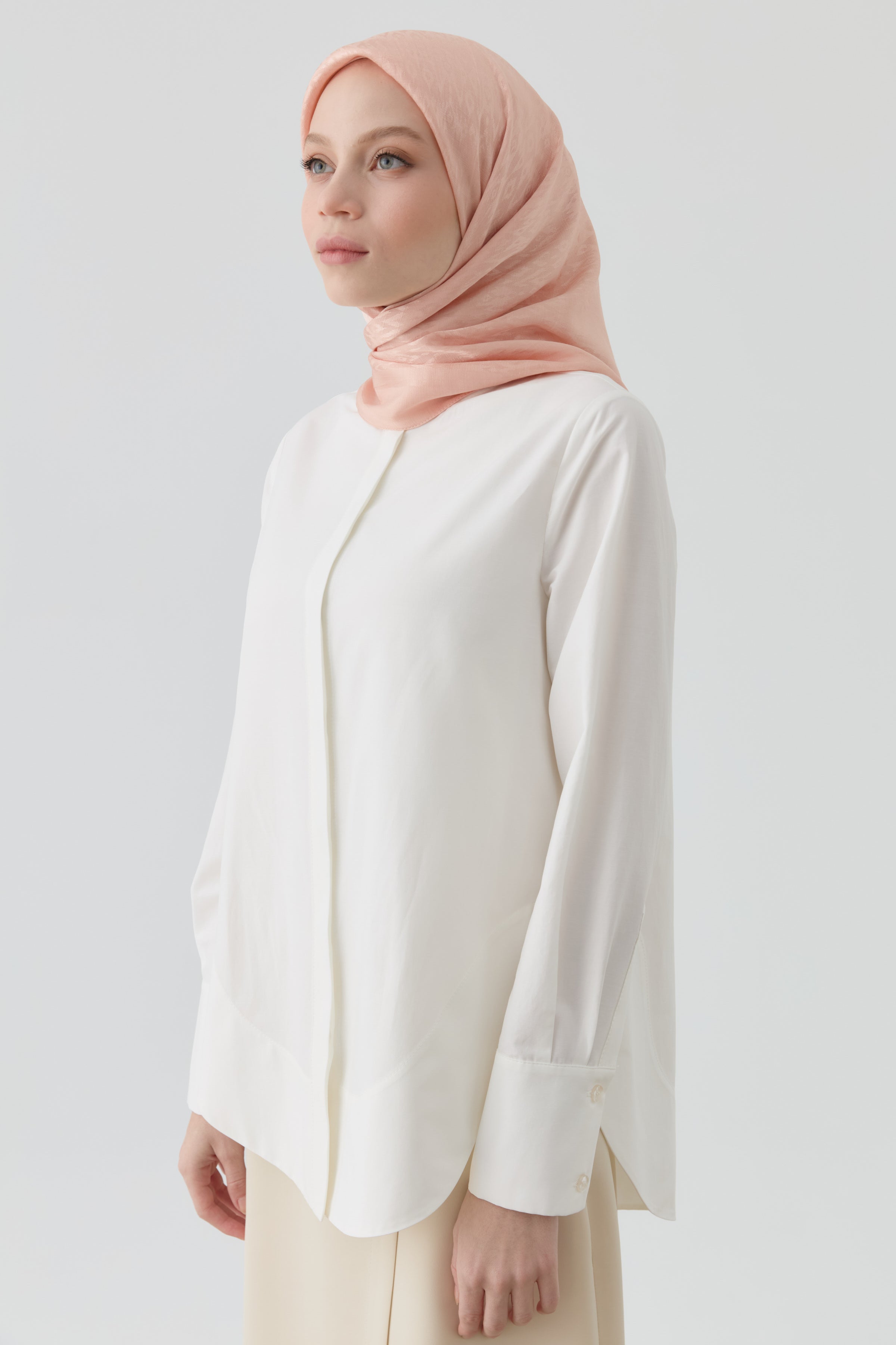 Etnik İkat Desenli Nida Naturel Eşarp - Somon TUGBA