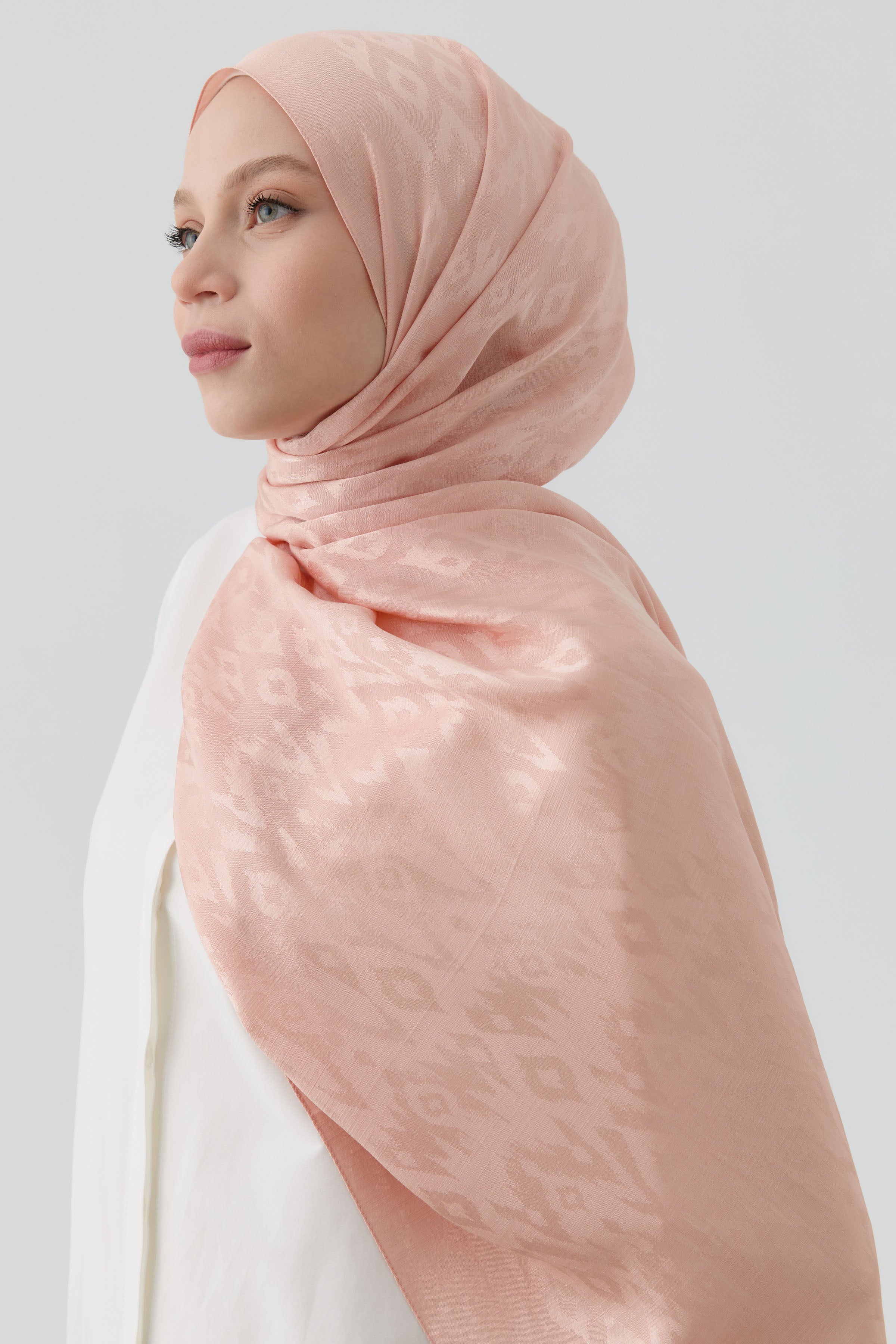 Etnik İkat Desenli Nida Naturel Şal - Somon TUGBA