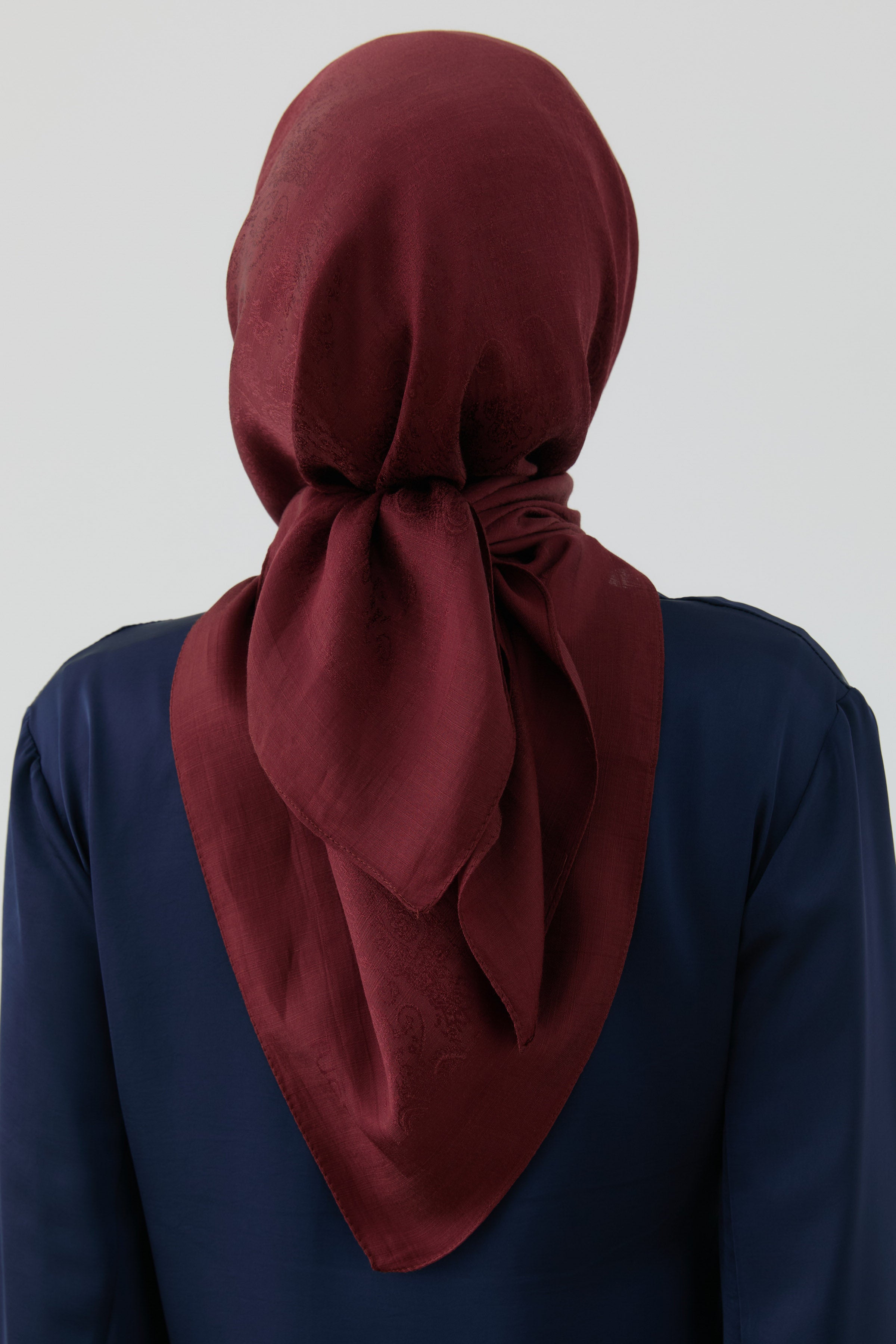 Etnik Şal Desenli Naturel Eşarp - Bordo TUGBA