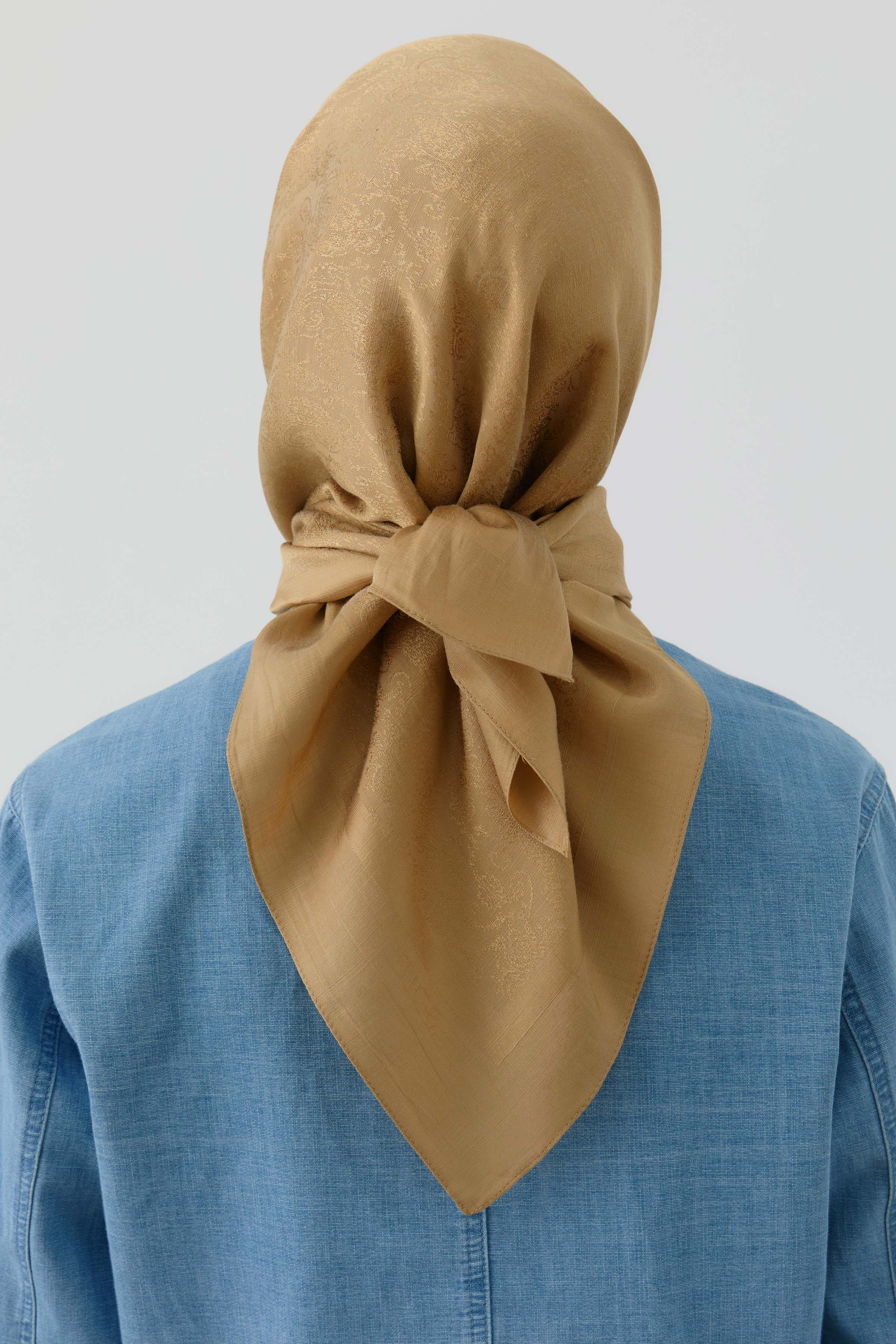 Etnik Şal Desenli Naturel Eşarp - Safran TUGBA