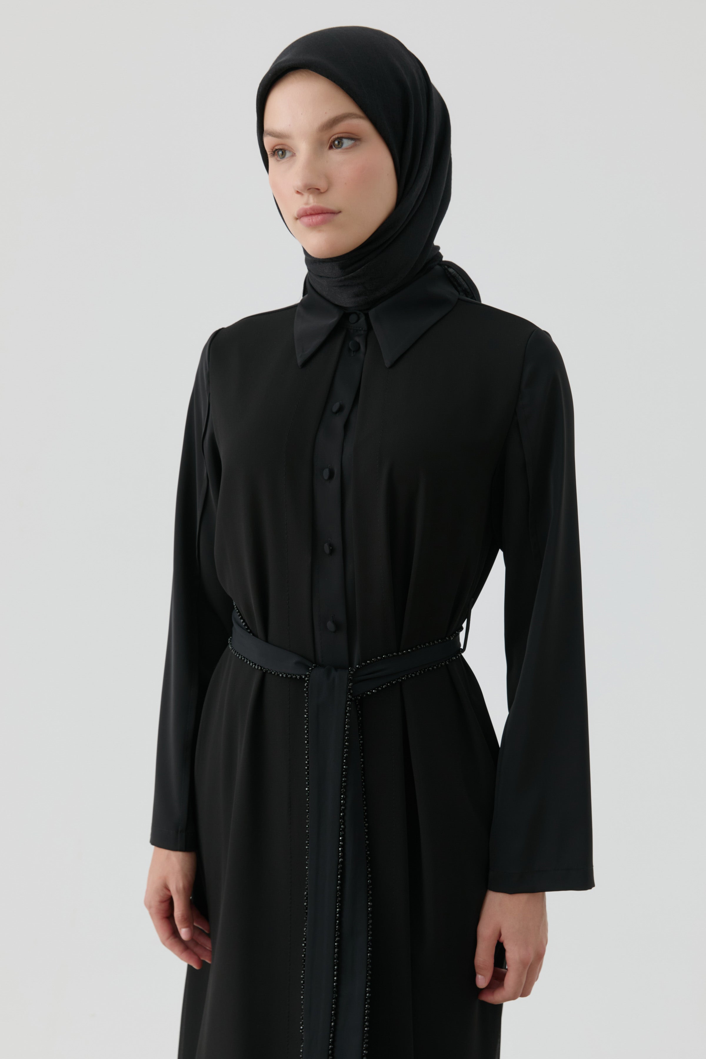 Etnik Şal Desenli Naturel Eşarp - Siyah TUGBA