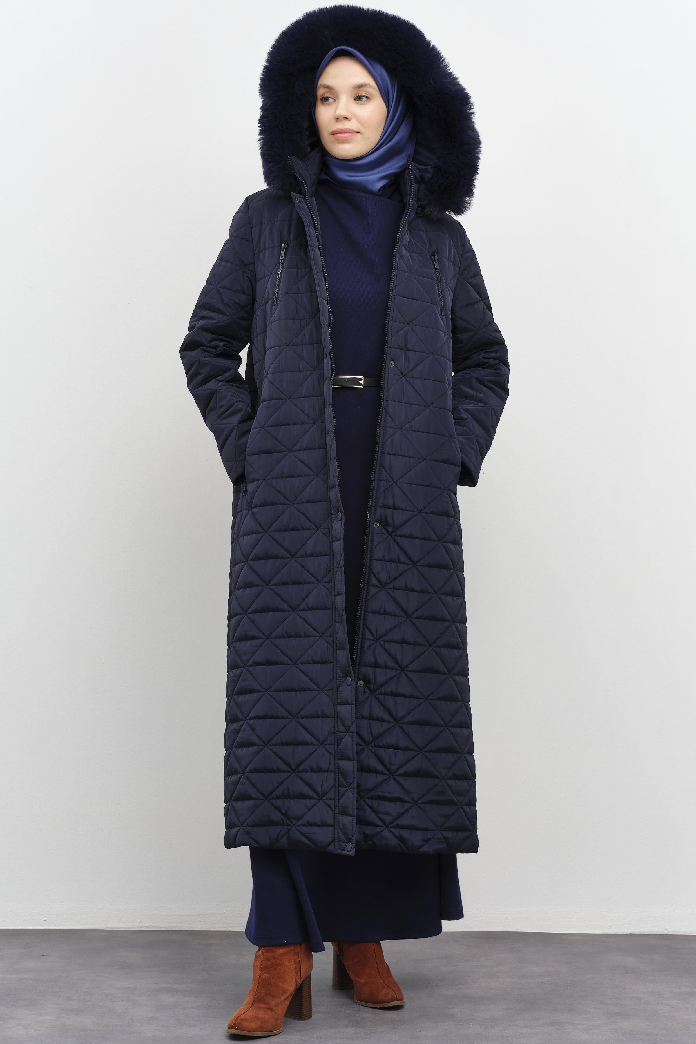 Fermuar Cep Detaylı Kapüşonlu Kapitone Manto - İndigo TUGBA