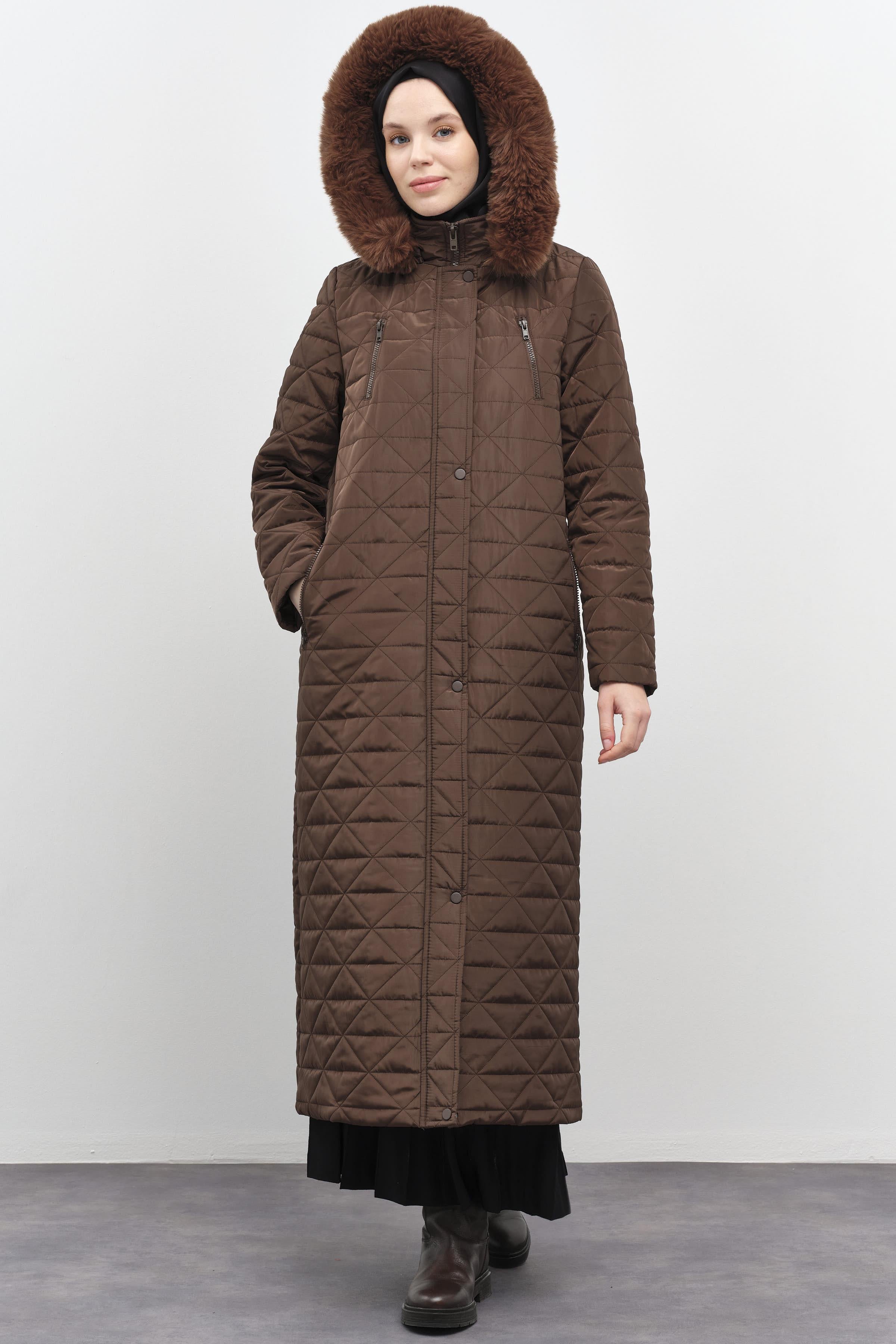 Fermuar Cep Detaylı Kapüşonlu Kapitone Manto - Kahve TUGBA