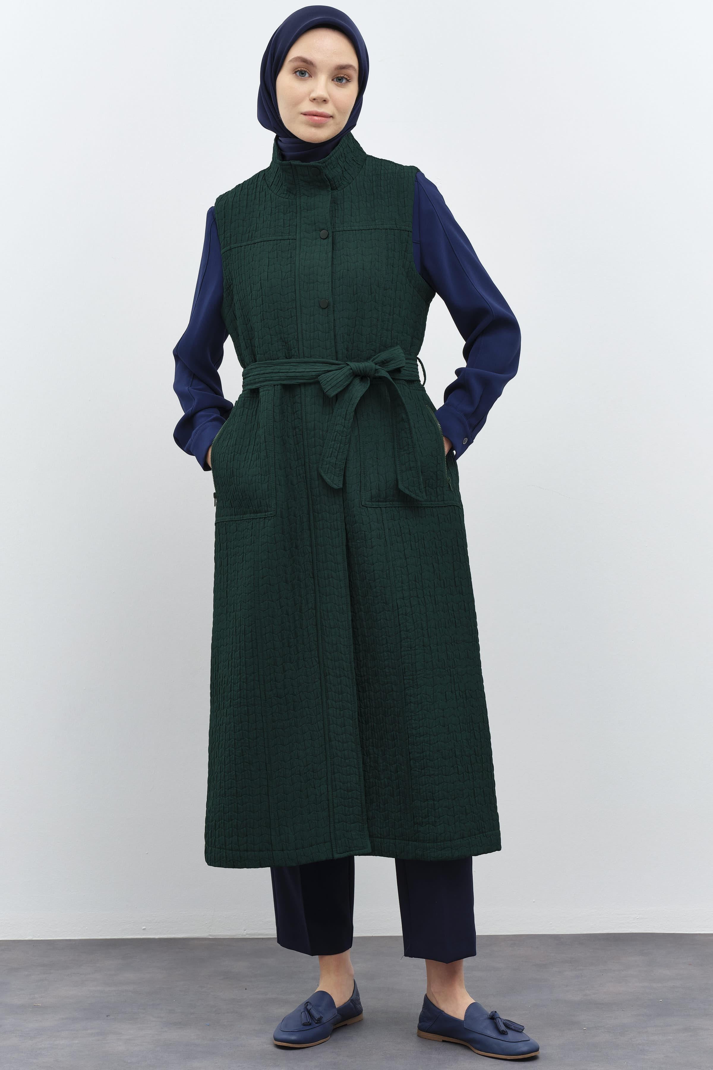 Fermuar Kapamalı Cepli Yelek - Zümrüt TUGBA