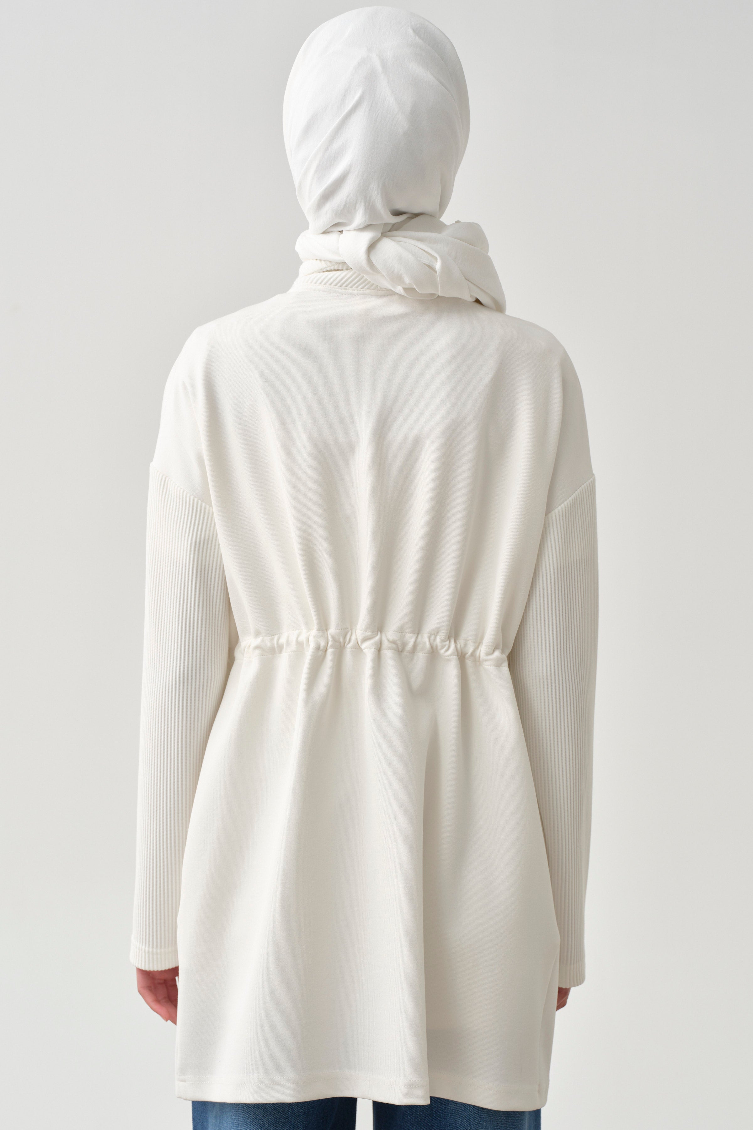 Fermuar Kapamalı Garnili Sweat - Beyaz TUGBA