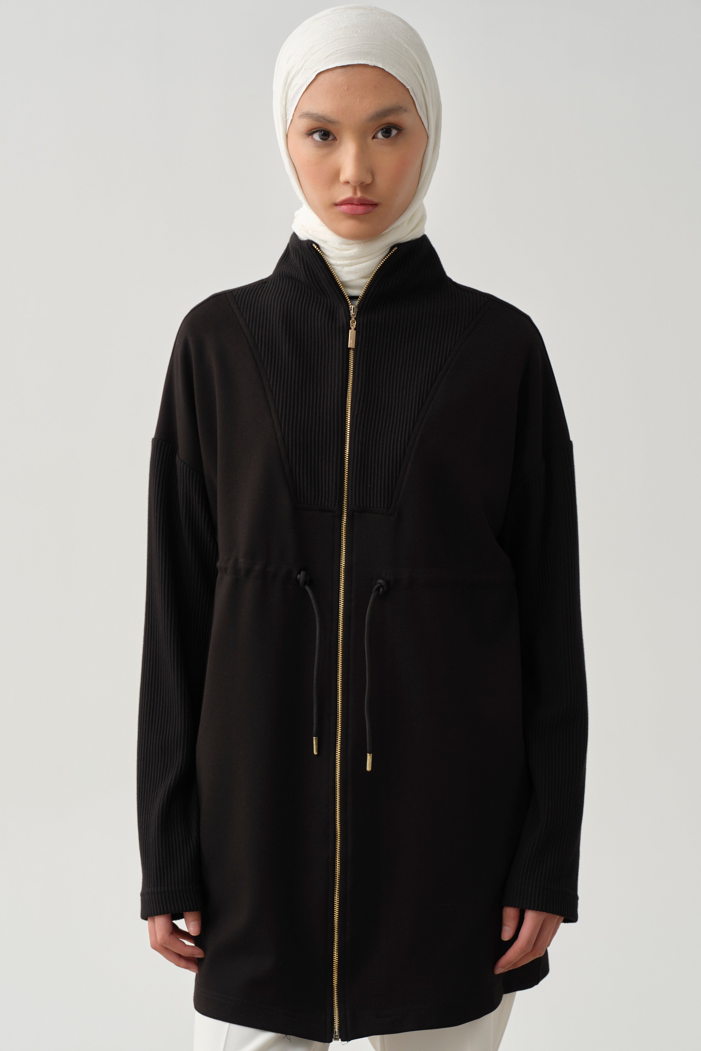 Fermuar Kapamalı Garnili Sweat - Siyah TUGBA