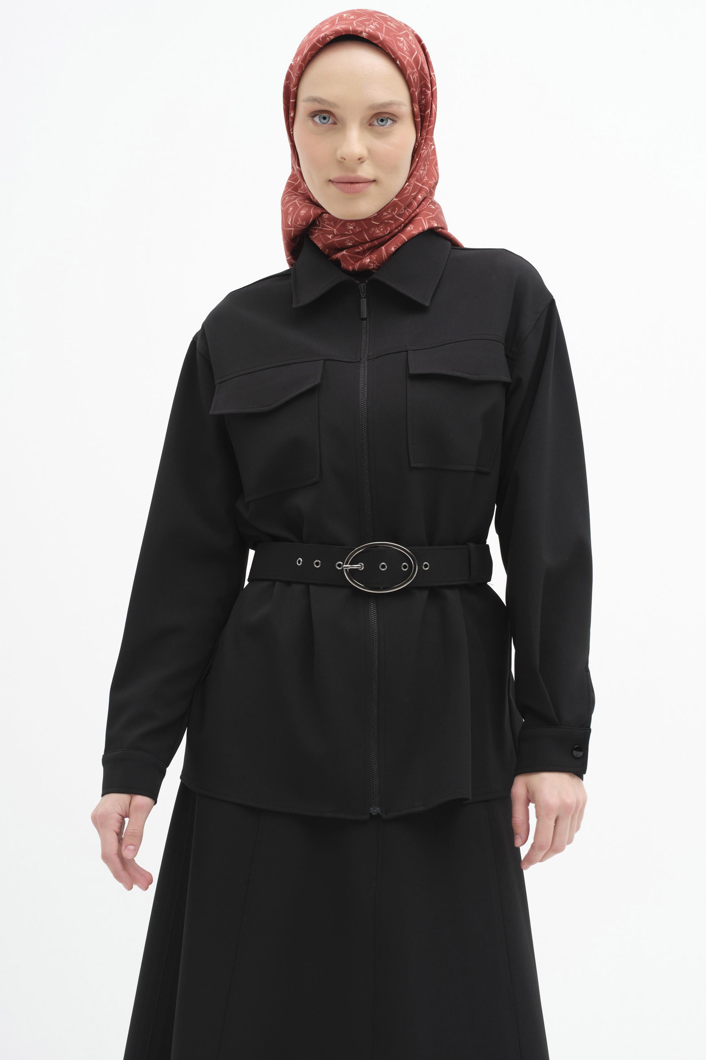 Fermuar Kapamalı Kemerli Ceket - Siyah TUGBA