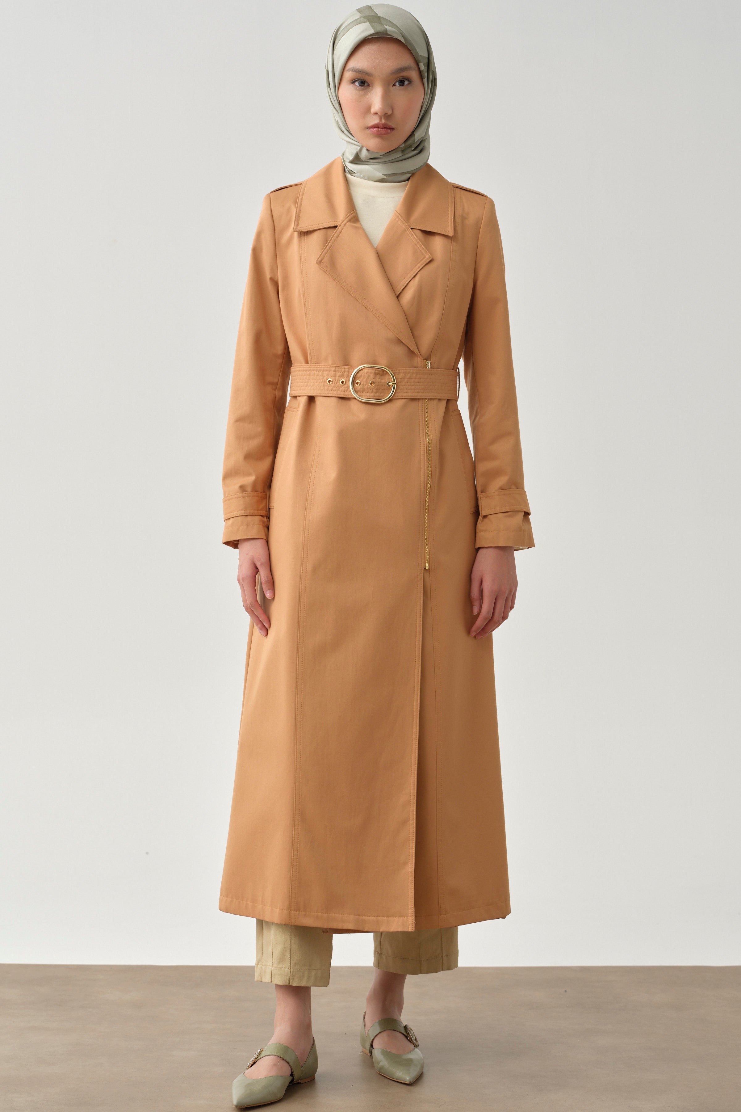 Fermuar Kapamalı Kemerli Trençkot - Camel TUGBA