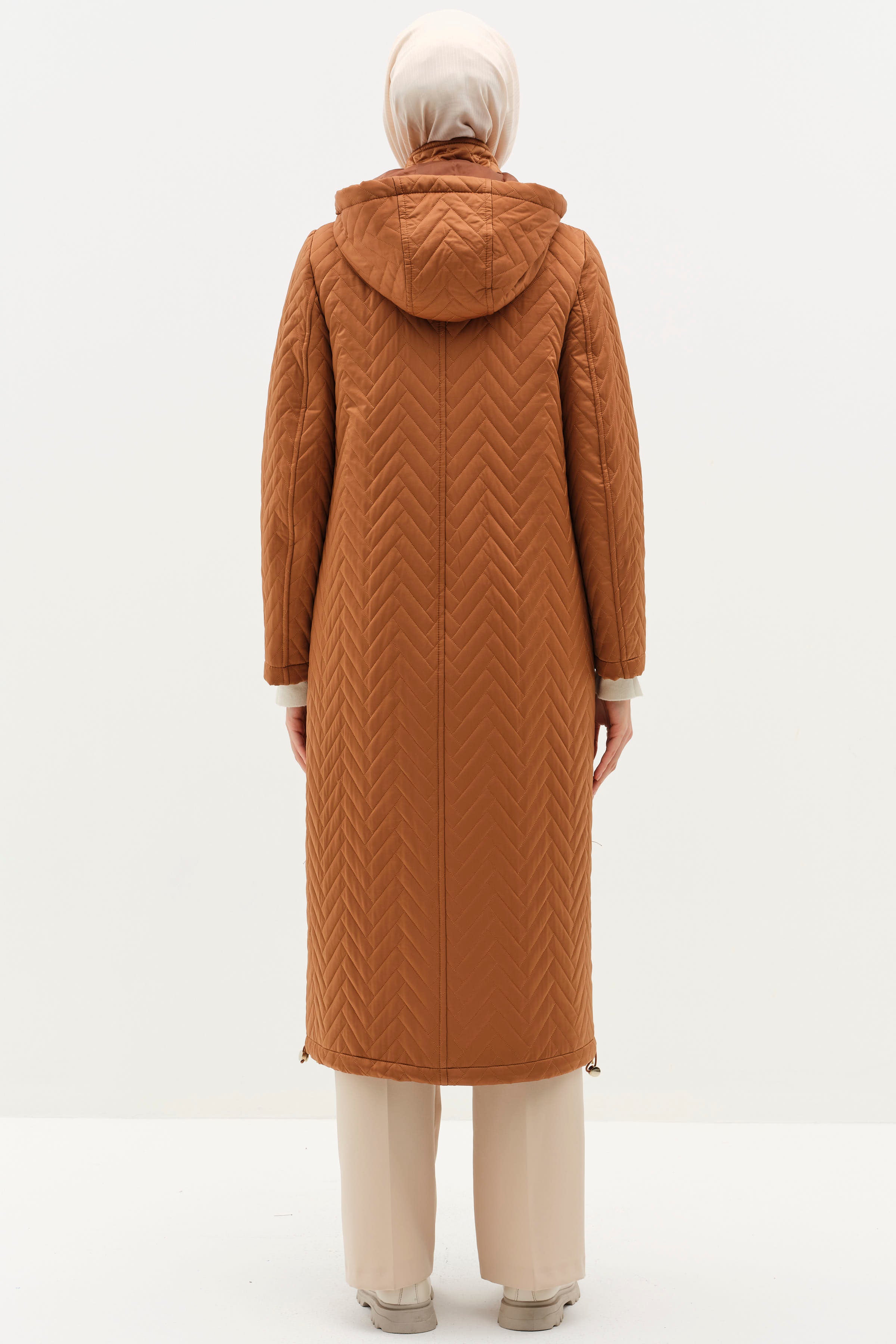 Fermuar Yırtmaçlı Kapitone Kaban - Taba TUĞBA