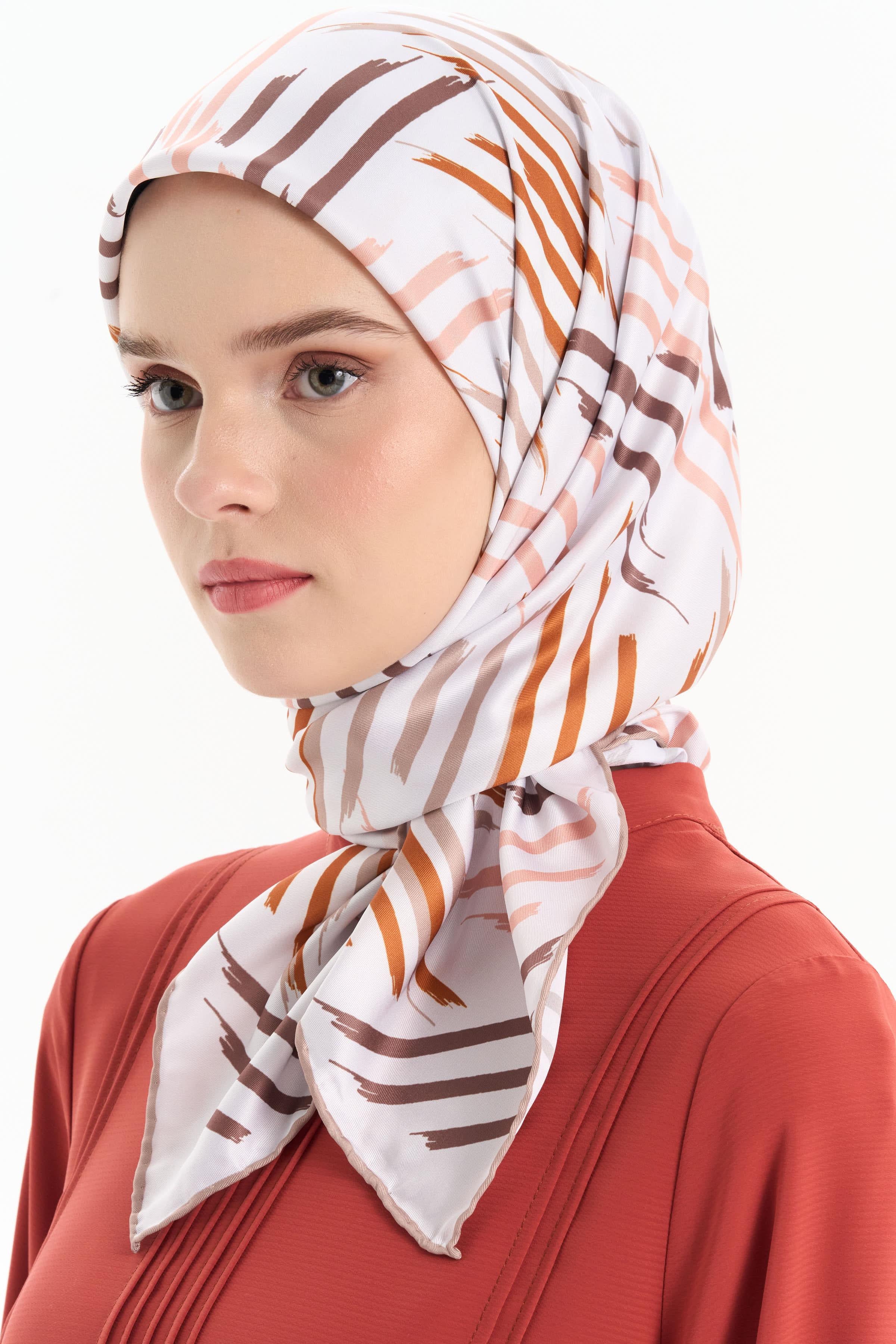 Fırça Desenli Stil Eşarp - Bej TUGBA