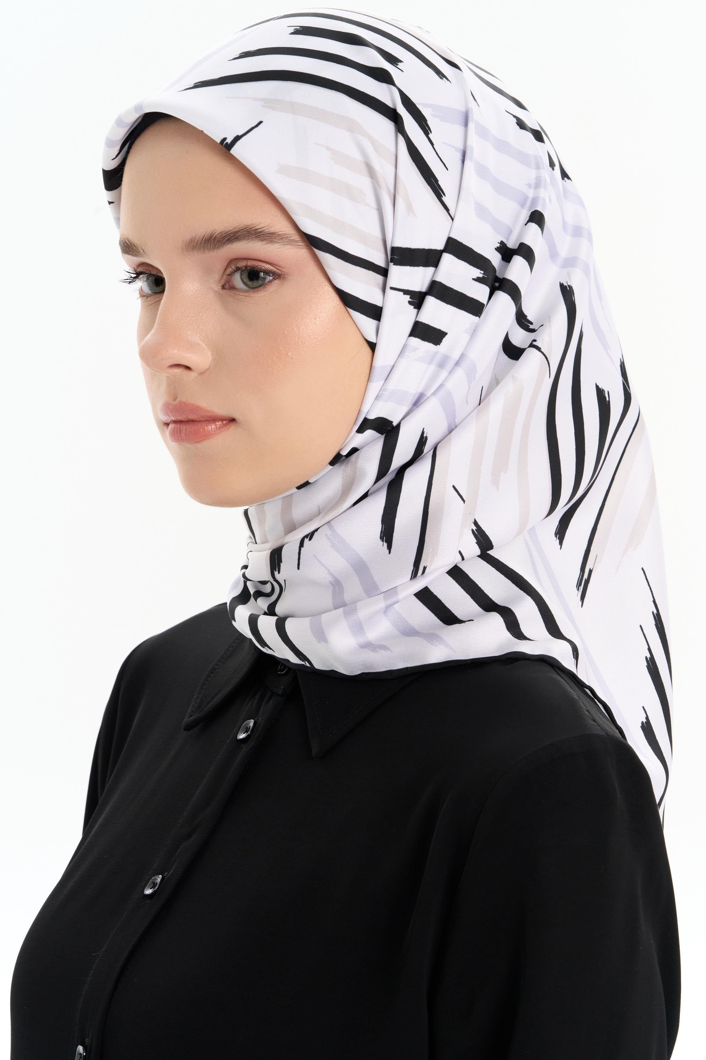 Fırça Desenli Stil Eşarp - Ekru TUGBA