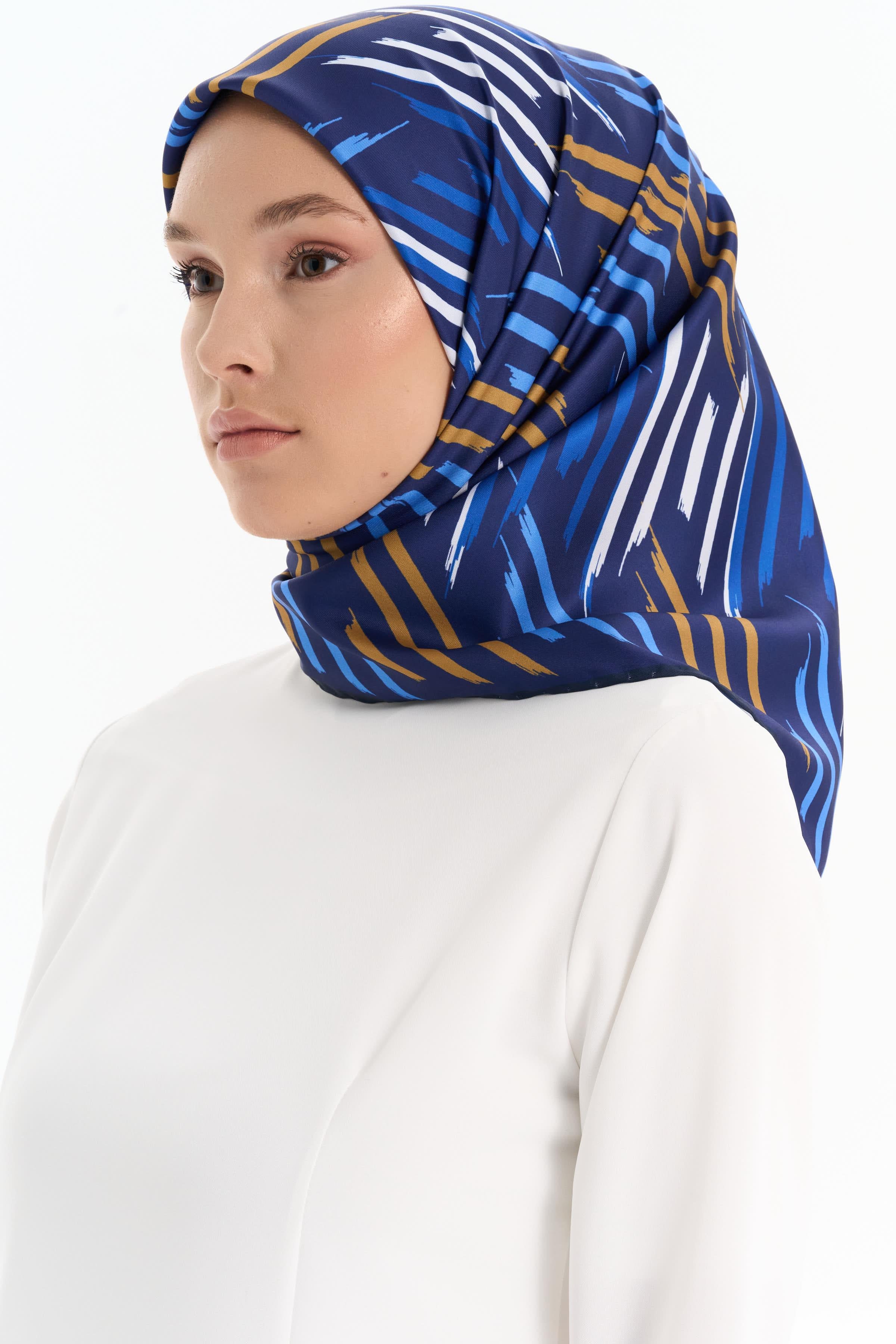 Fırça Desenli Stil Eşarp - Lacivert TUGBA