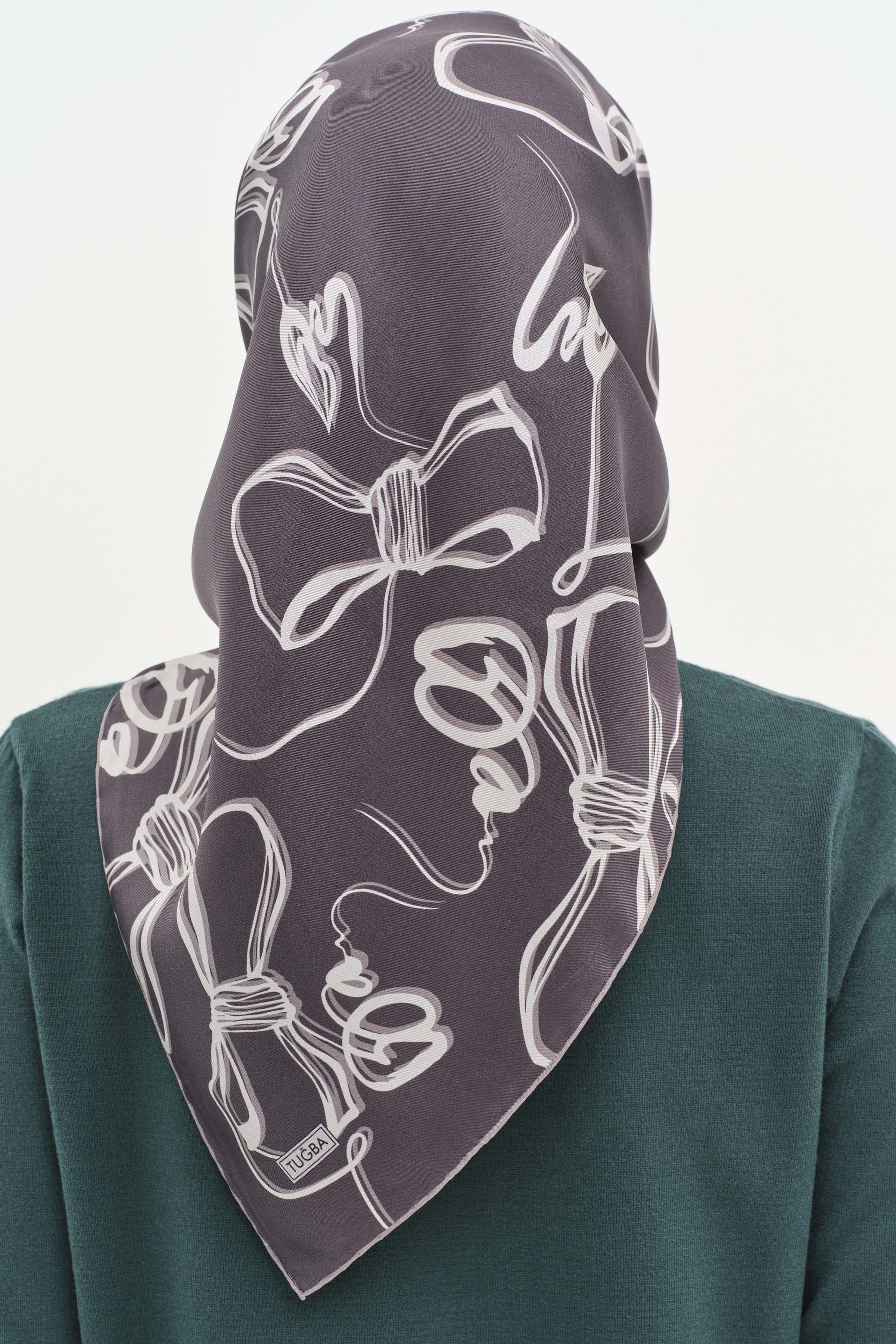 Fiyonk Desenli Twill İpek Eşarp - Antrasit TUGBA