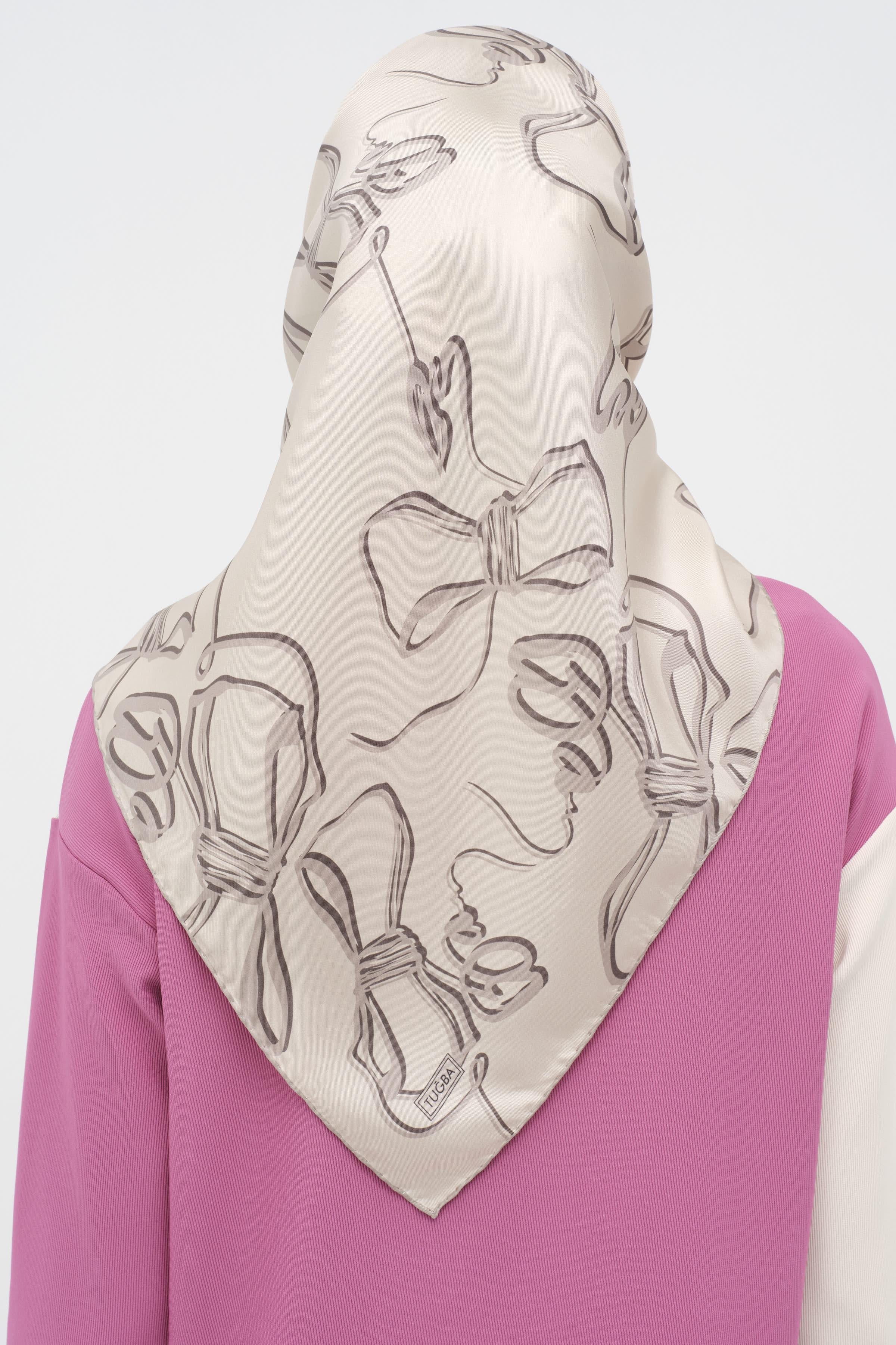 Fiyonk Desenli Twill İpek Eşarp - Bej TUGBA