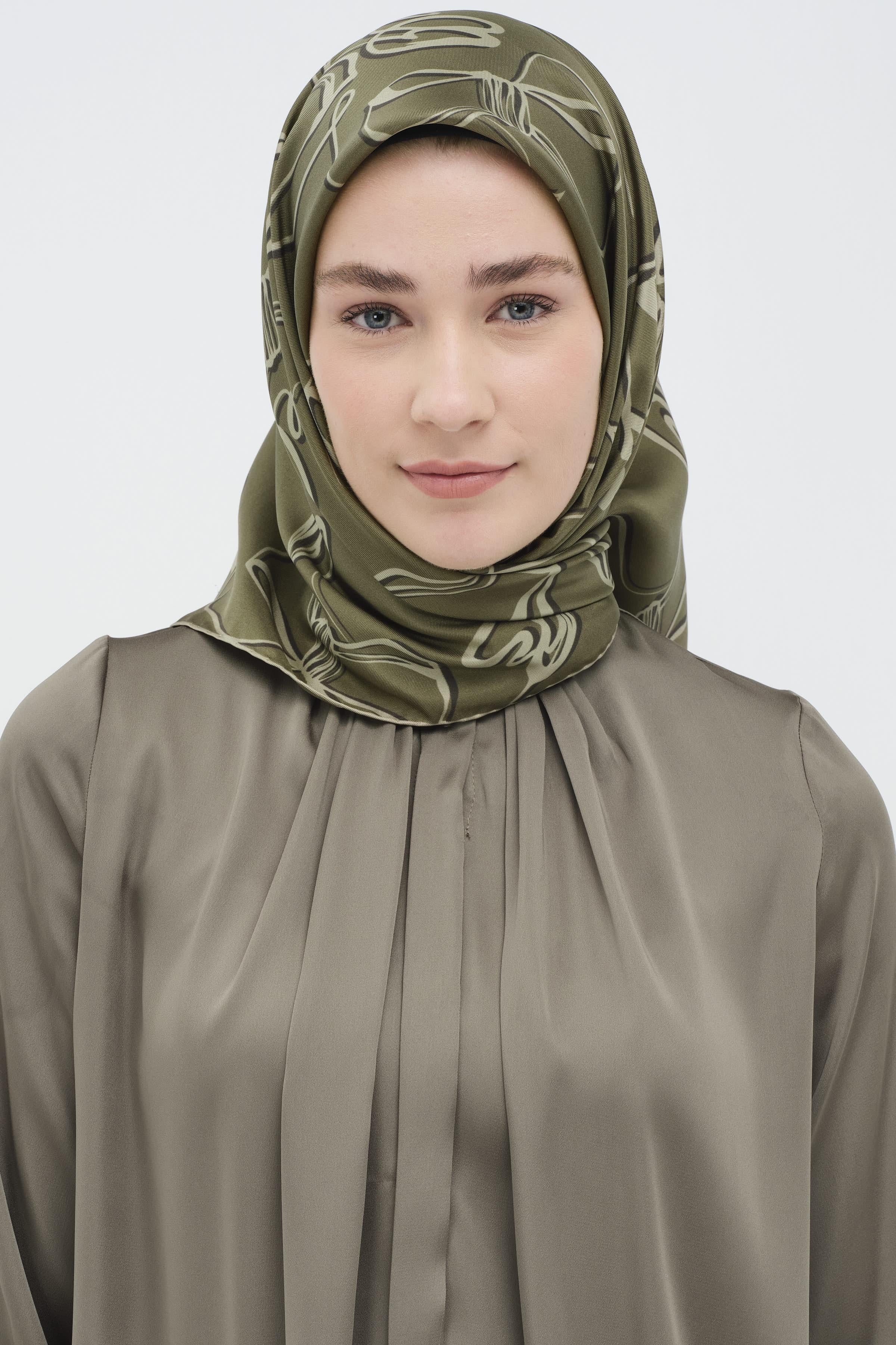 Fiyonk Desenli Twill İpek Eşarp - Mint TUGBA