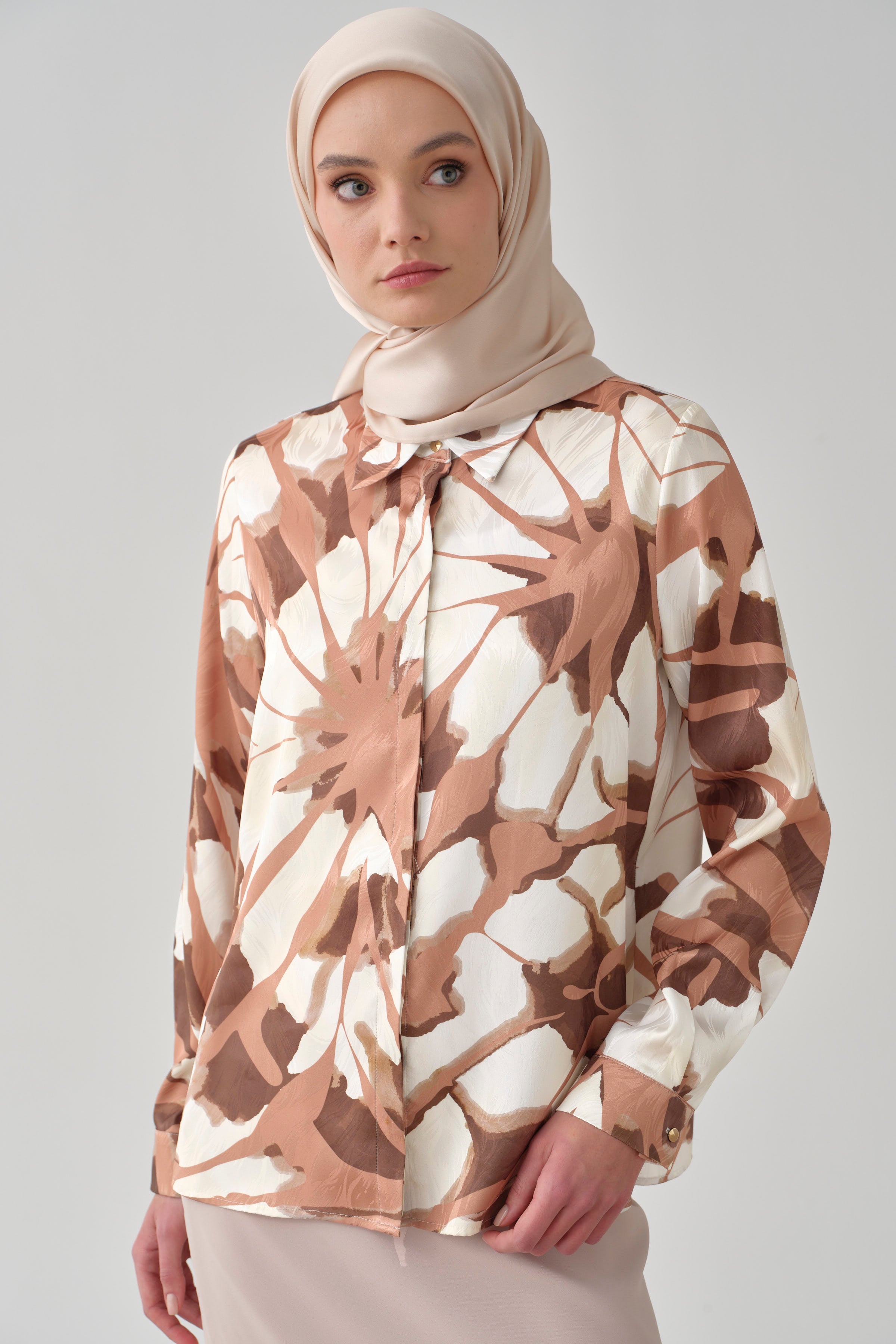 Floral Desen Jakar Gömlek - Kahve TUGBA