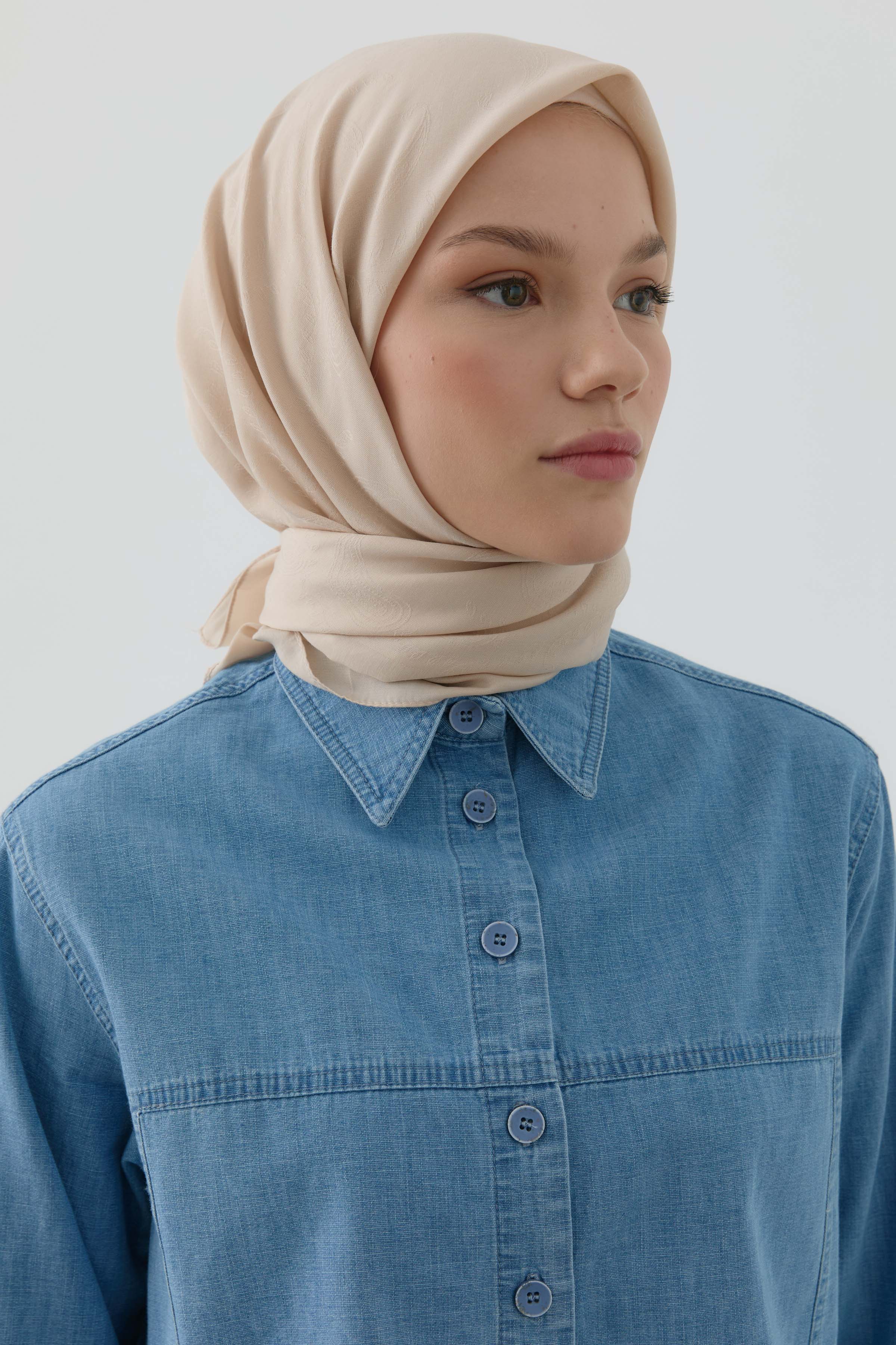 Floral Desen Kenar Detaylı Stil Eşarp - Bej TUGBA