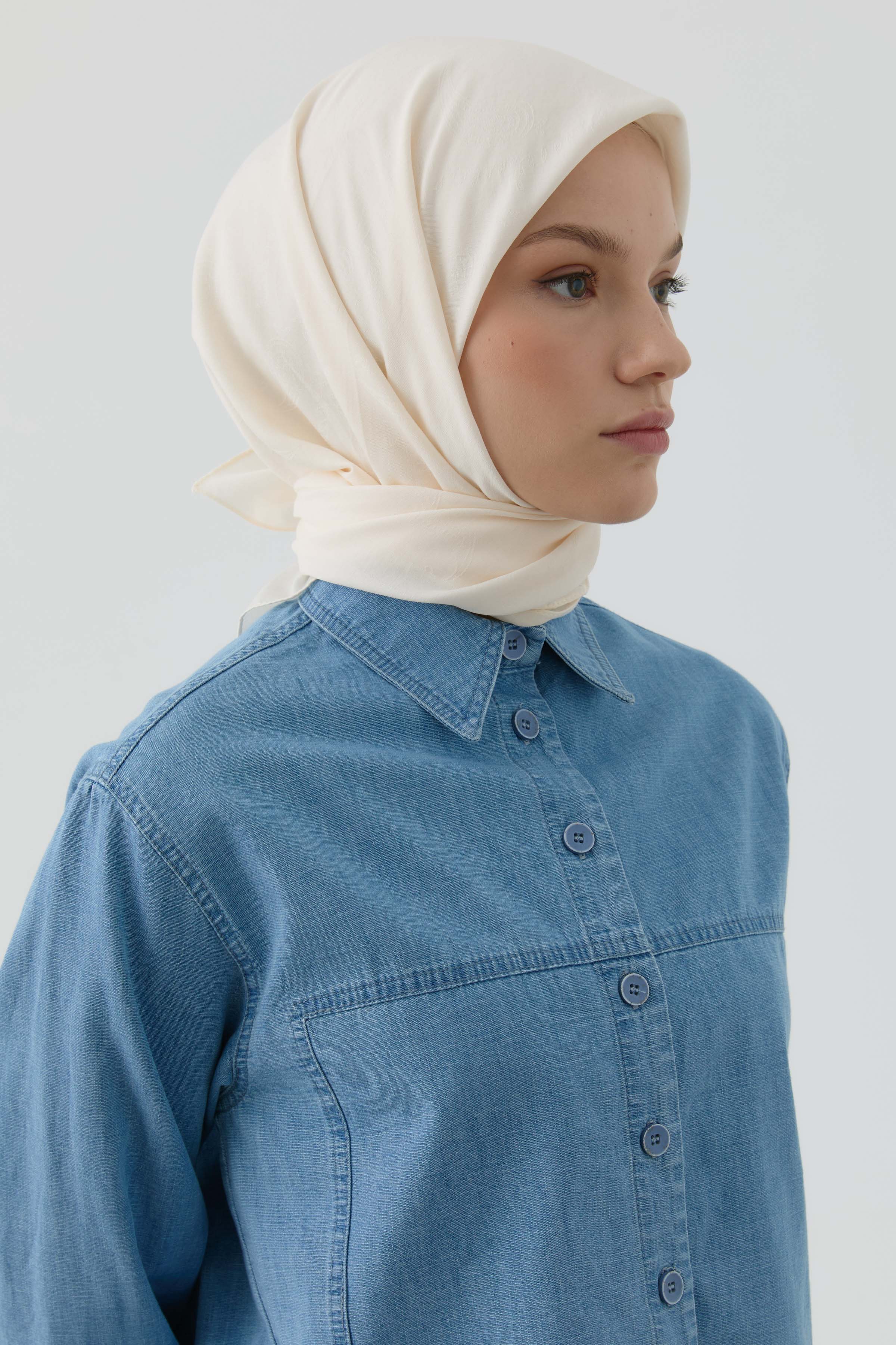 Floral Desen Kenar Detaylı Stil Eşarp - Ekru TUGBA