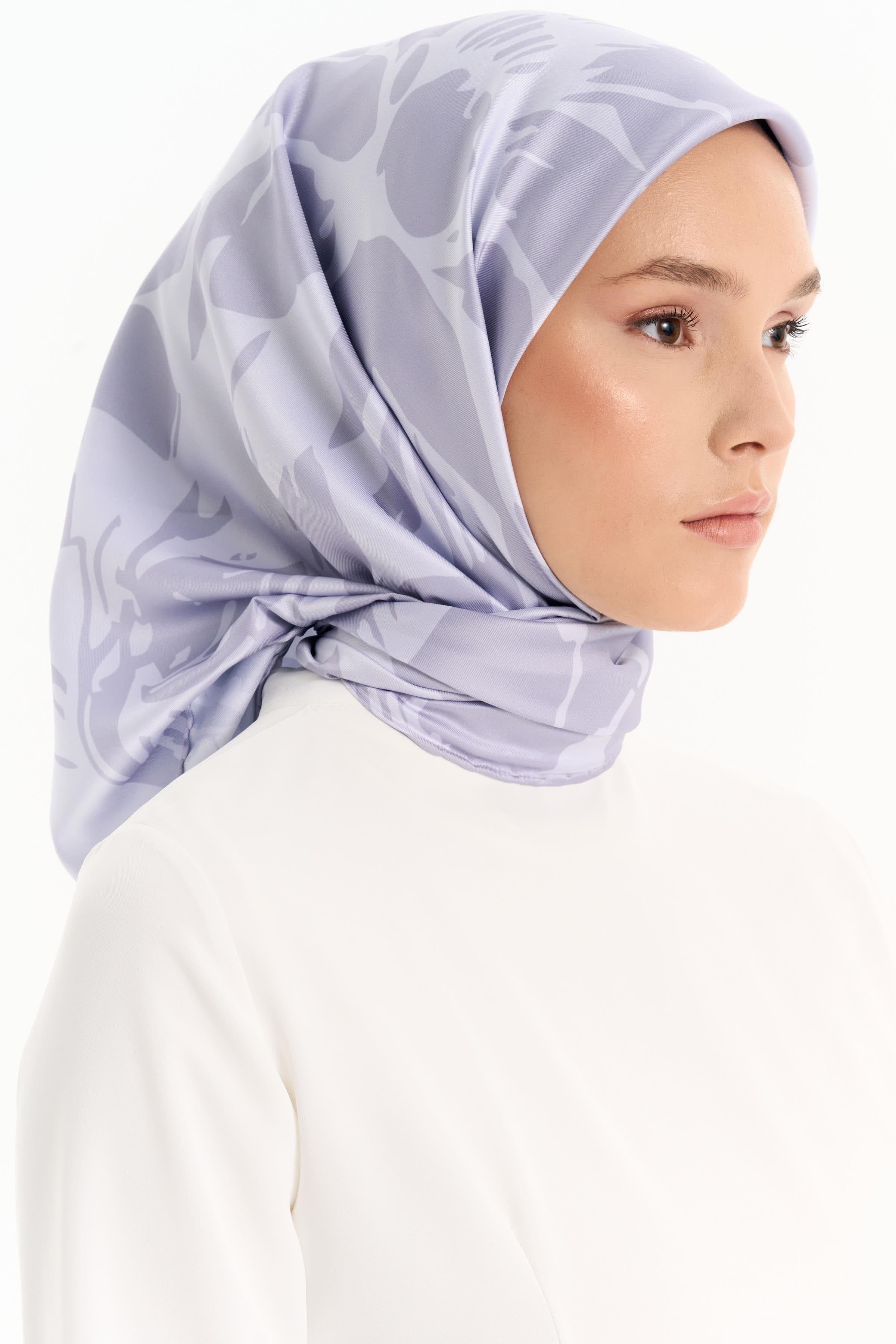 Floral Desen Stil Eşarp - Gri TUGBA