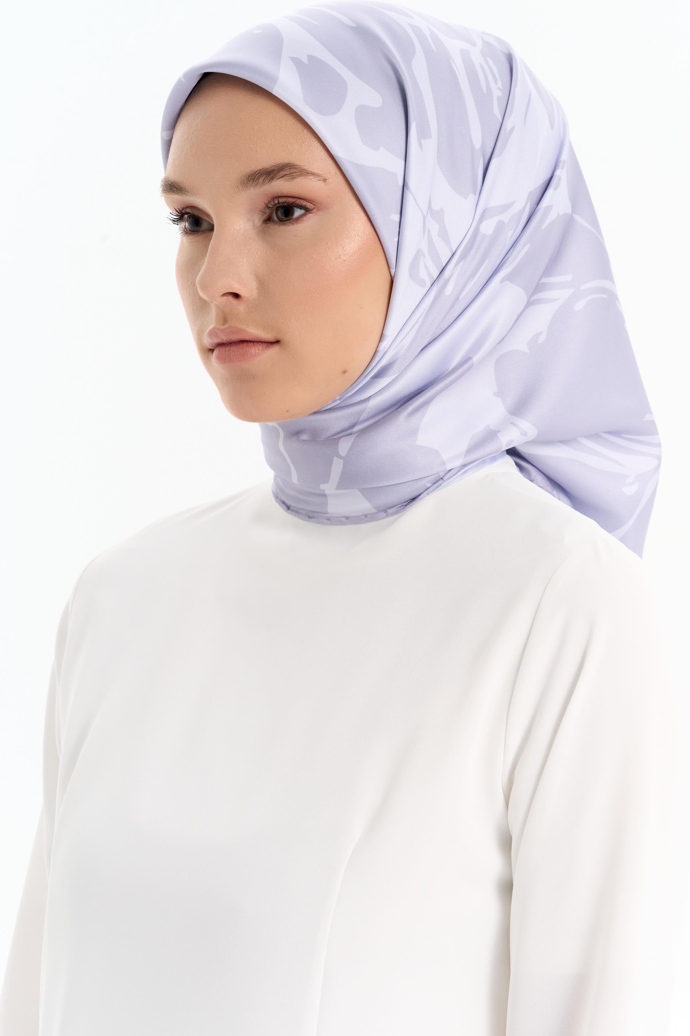 Floral Desen Stil Eşarp - Gri TUGBA