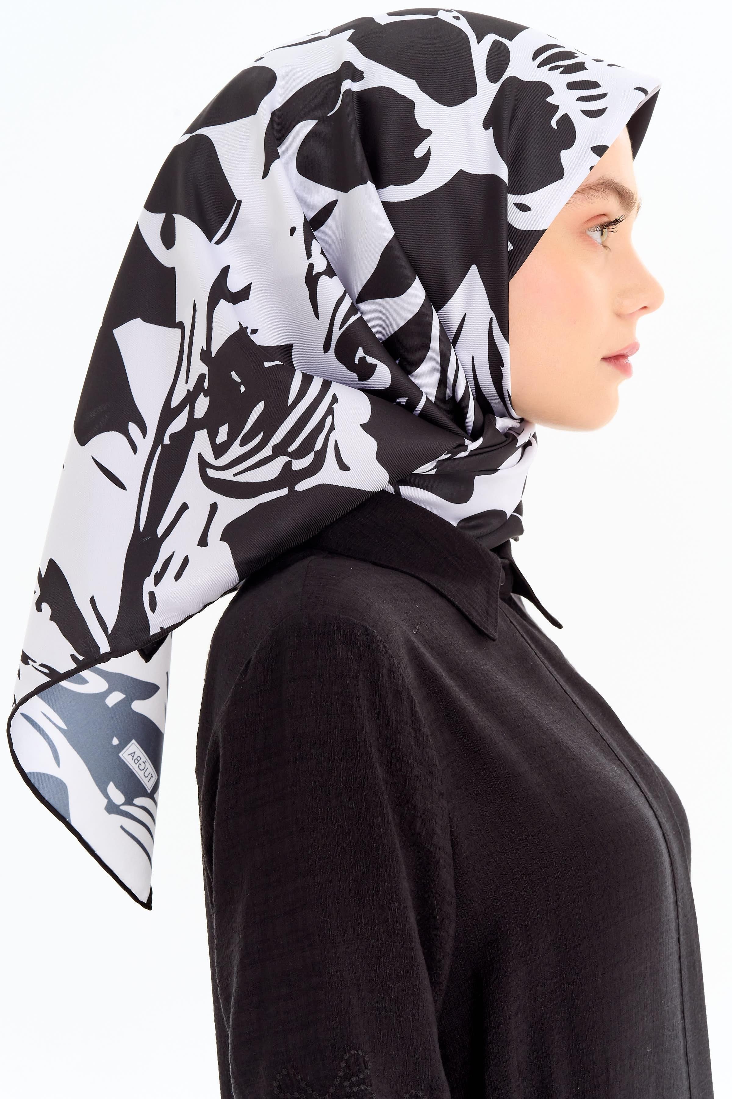 Floral Desen Stil Eşarp - Siyah TUGBA