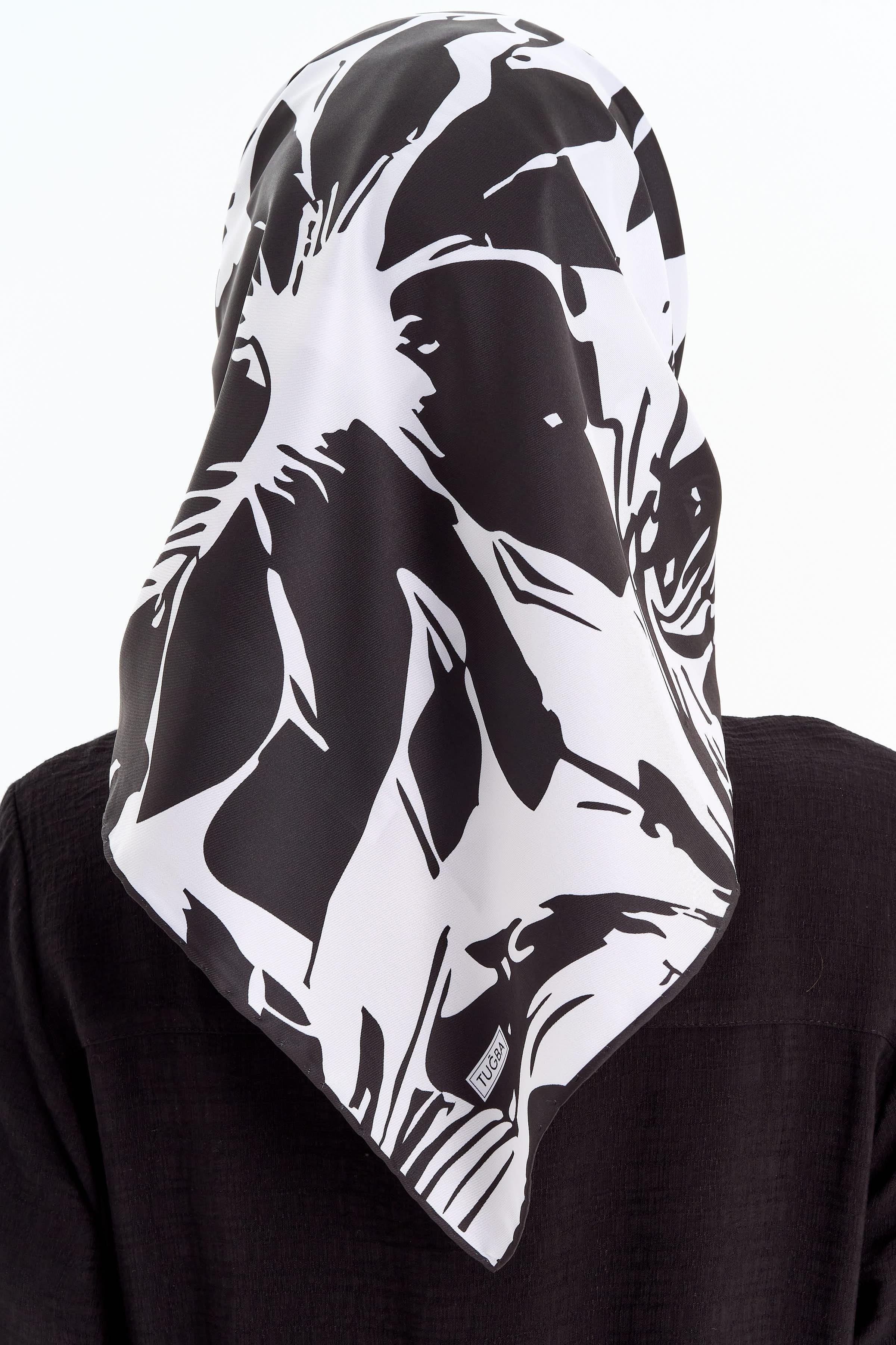 Floral Desen Stil Eşarp - Siyah TUGBA