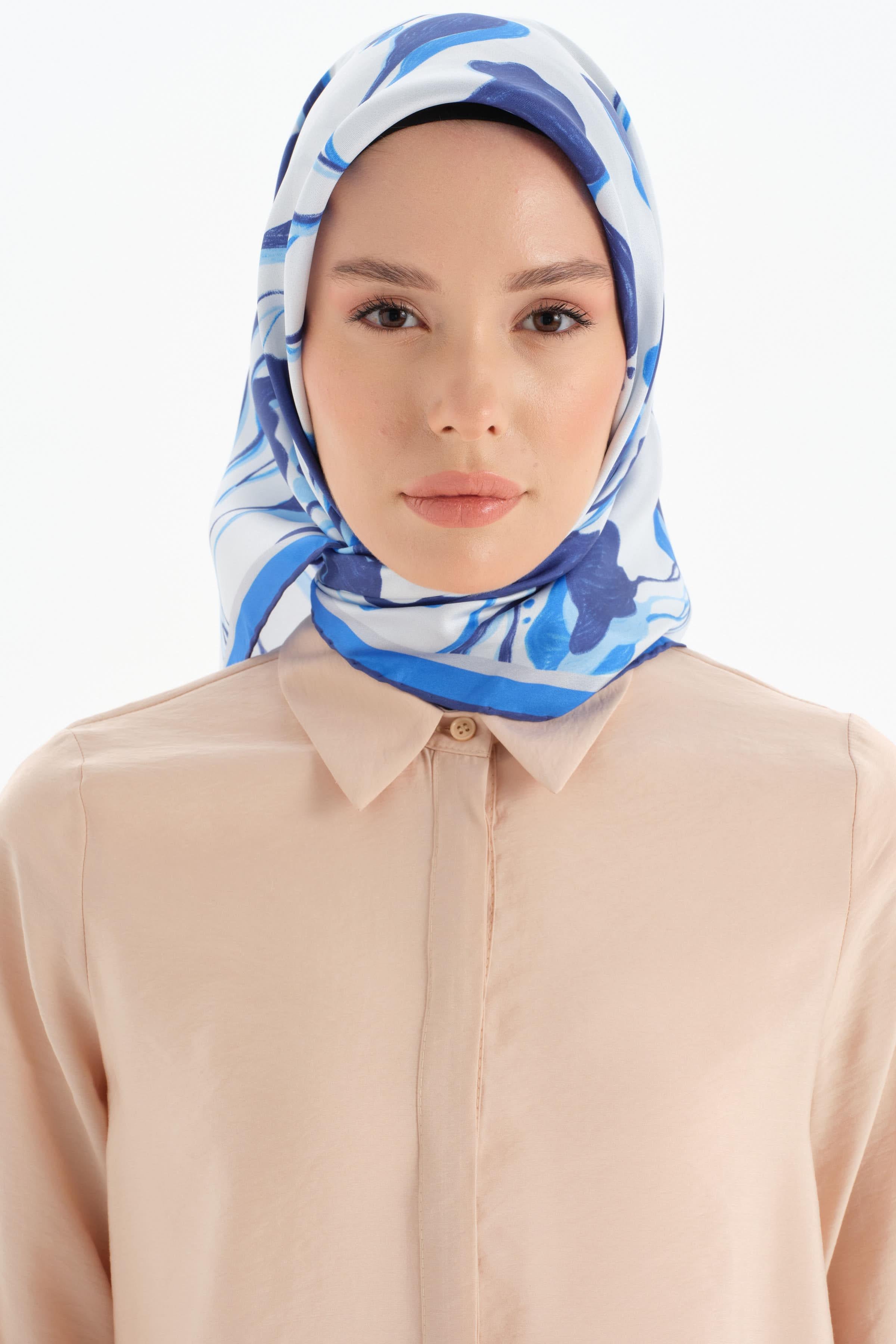 Floral Desenli İpek Eşarp - Lacivert TUGBA